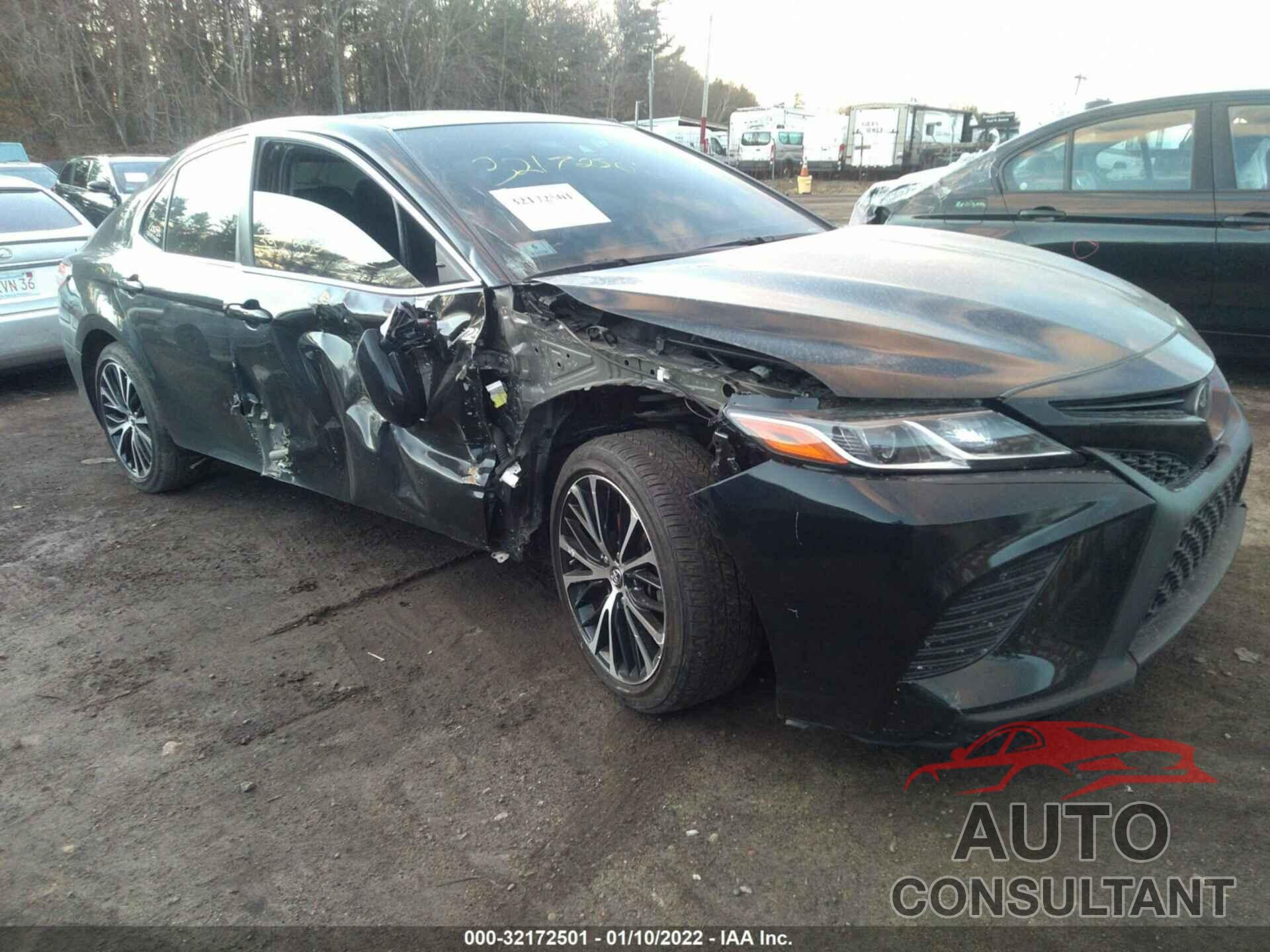 TOYOTA CAMRY 2018 - JTNB11HK9J3029770