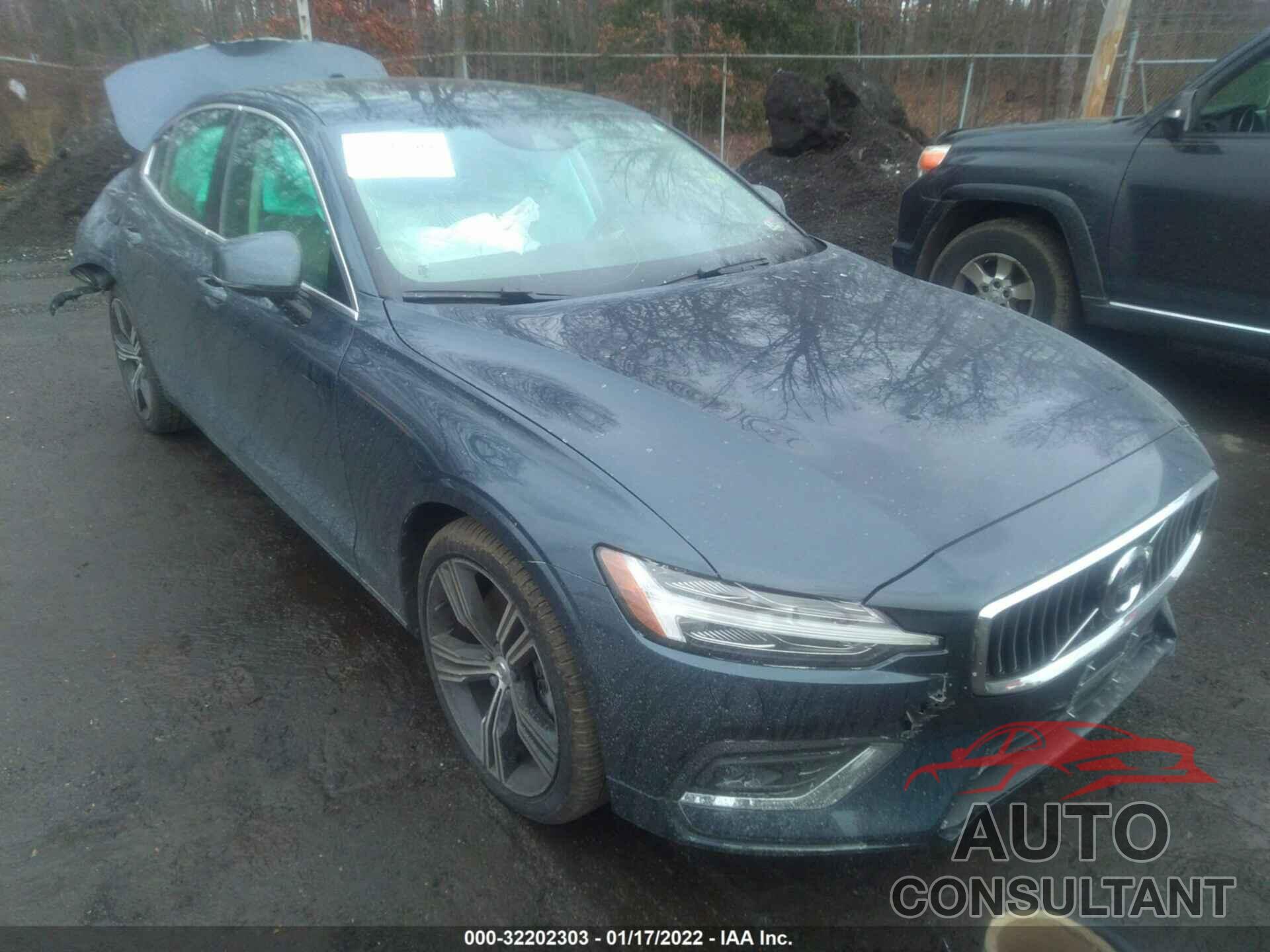 VOLVO S60 2020 - 7JRA22TL2LG065106