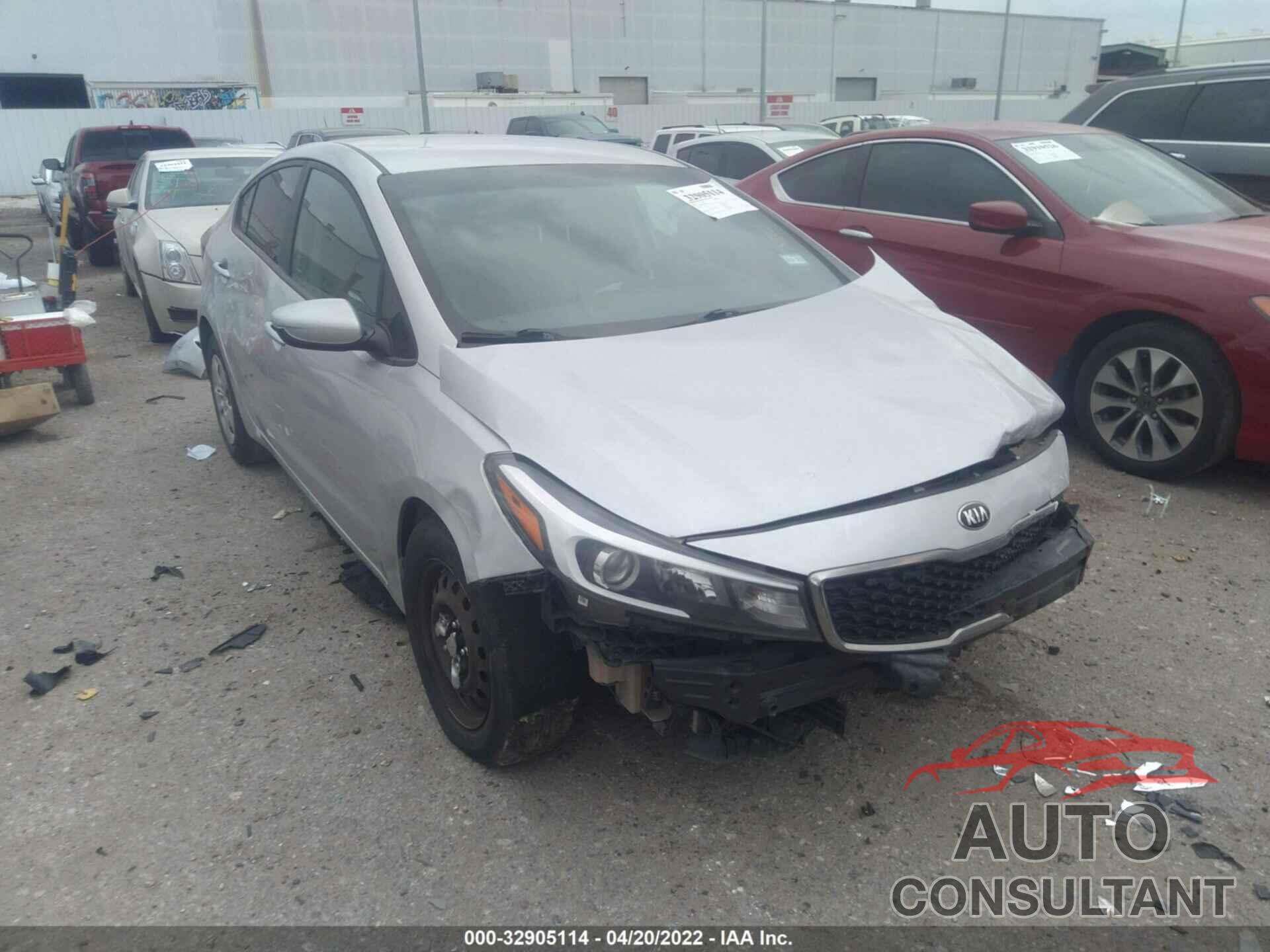 KIA FORTE 2017 - 3KPFK4A70HE028570