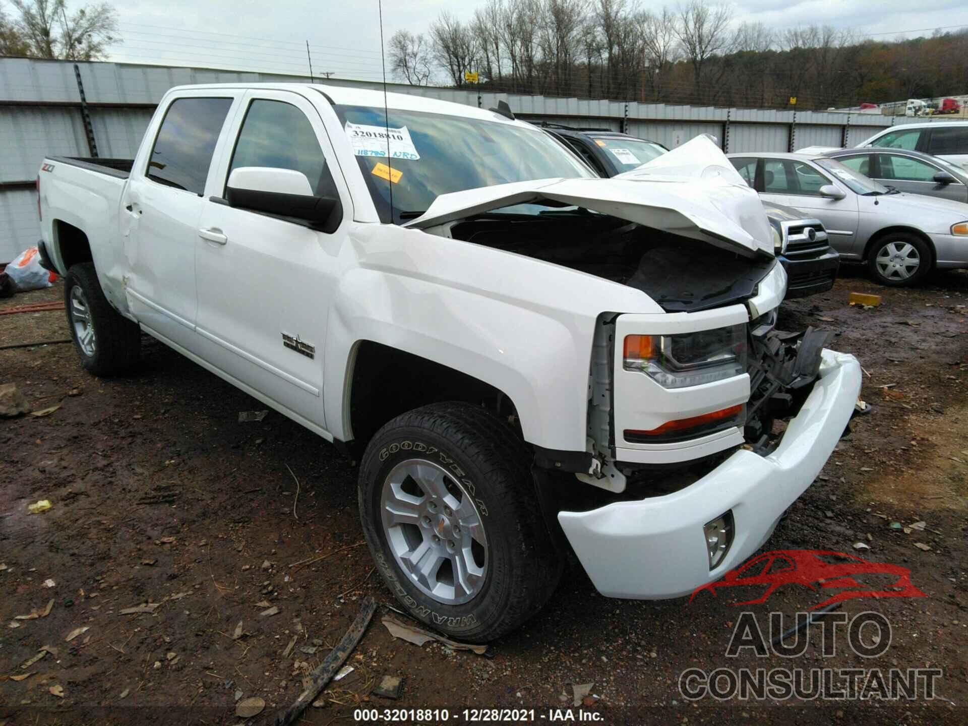 CHEVROLET SILVERADO 1500 2018 - 3GCUKREC1JG226175
