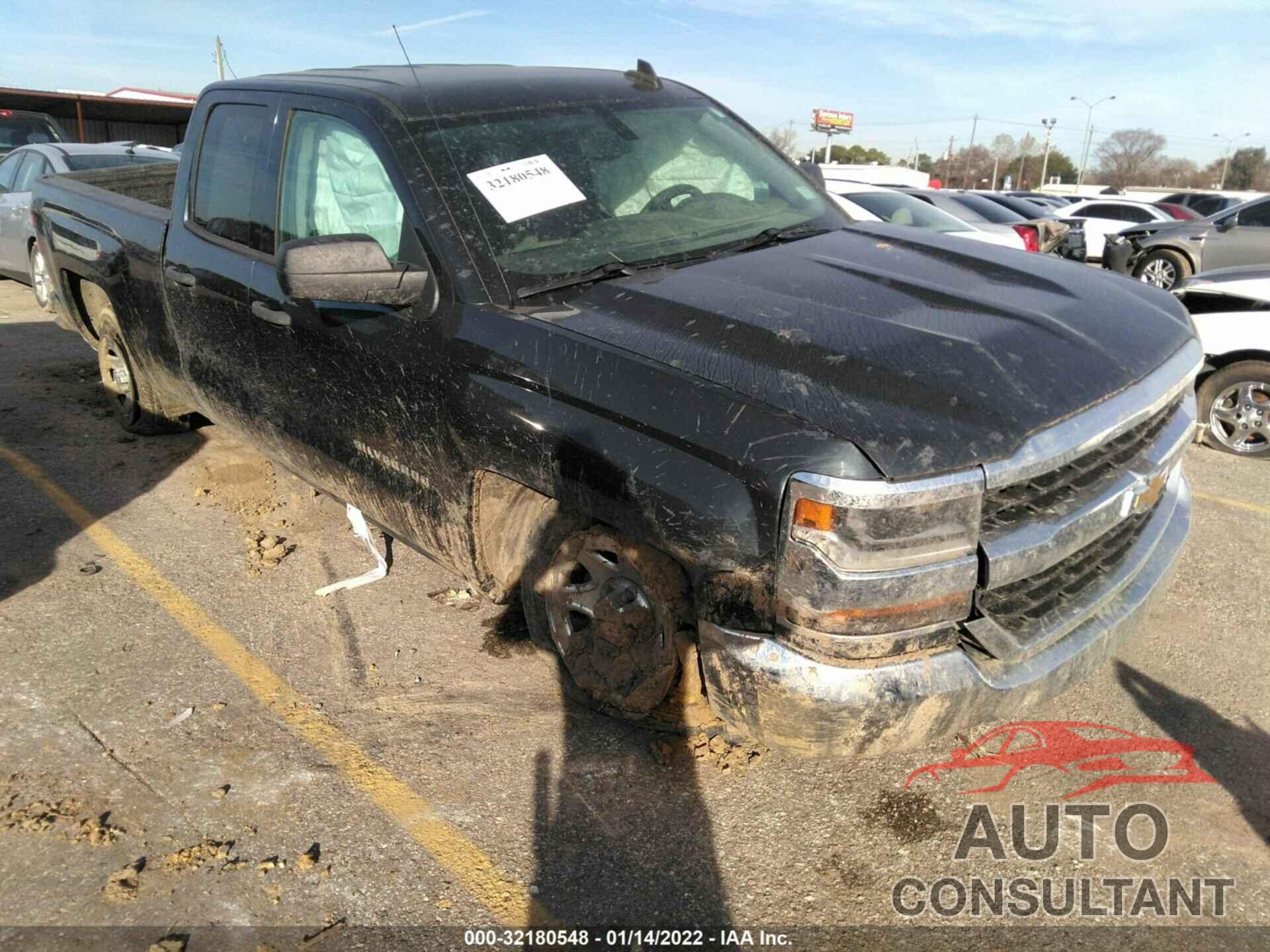 CHEVROLET SILVERADO 1500 2018 - 1GCRCNEH2JZ103847