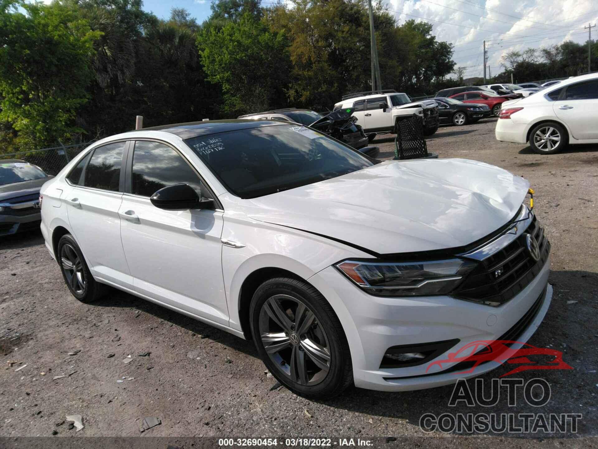 VOLKSWAGEN JETTA 2019 - 3VWC57BU5KM181150