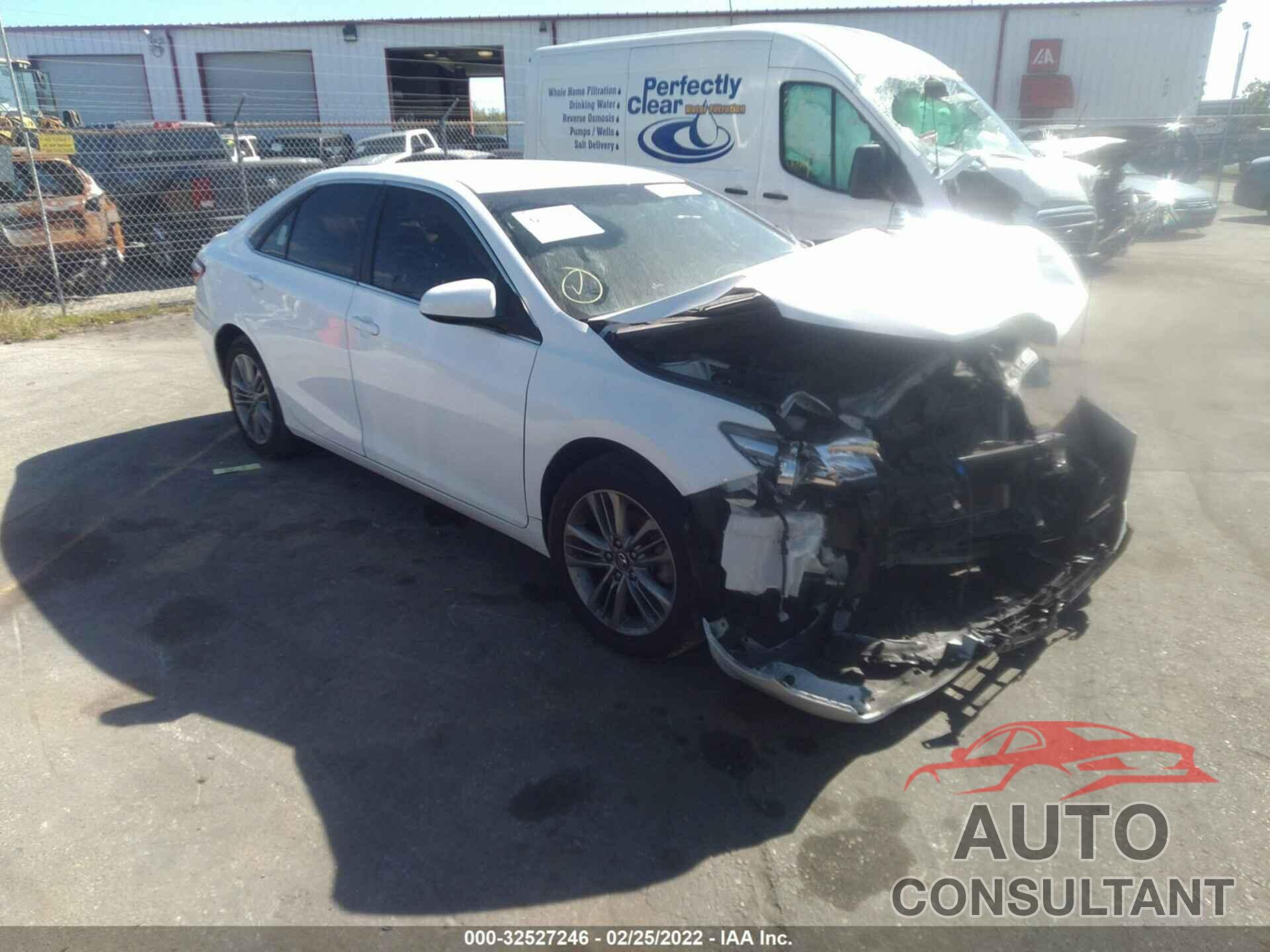 TOYOTA CAMRY 2016 - 4T1BF1FK3GU231544
