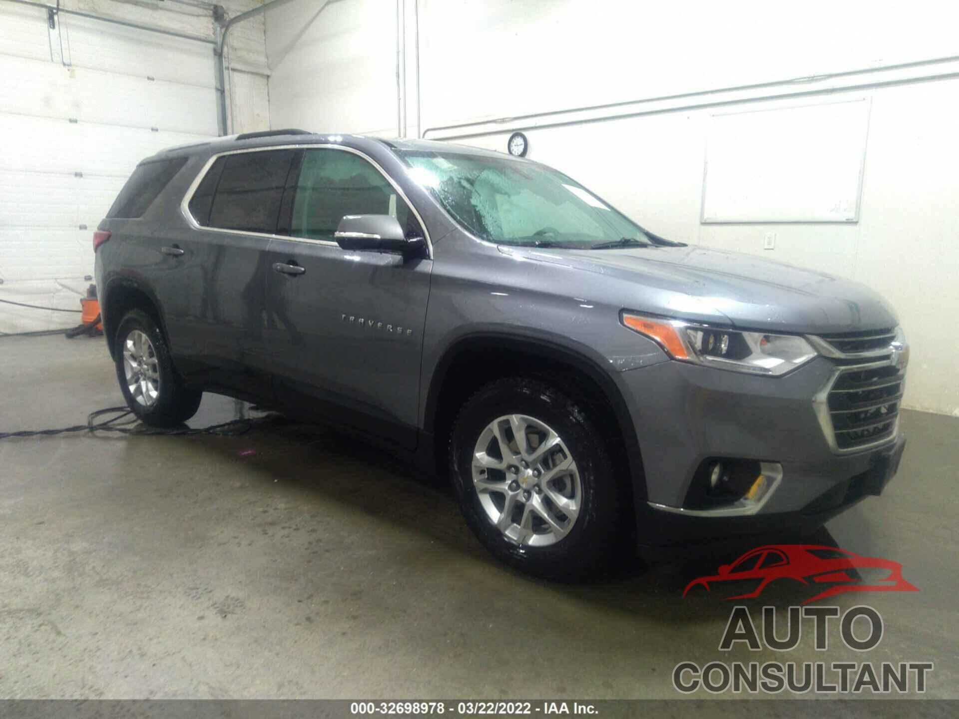 CHEVROLET TRAVERSE 2018 - 1GNEVGKW5JJ273228