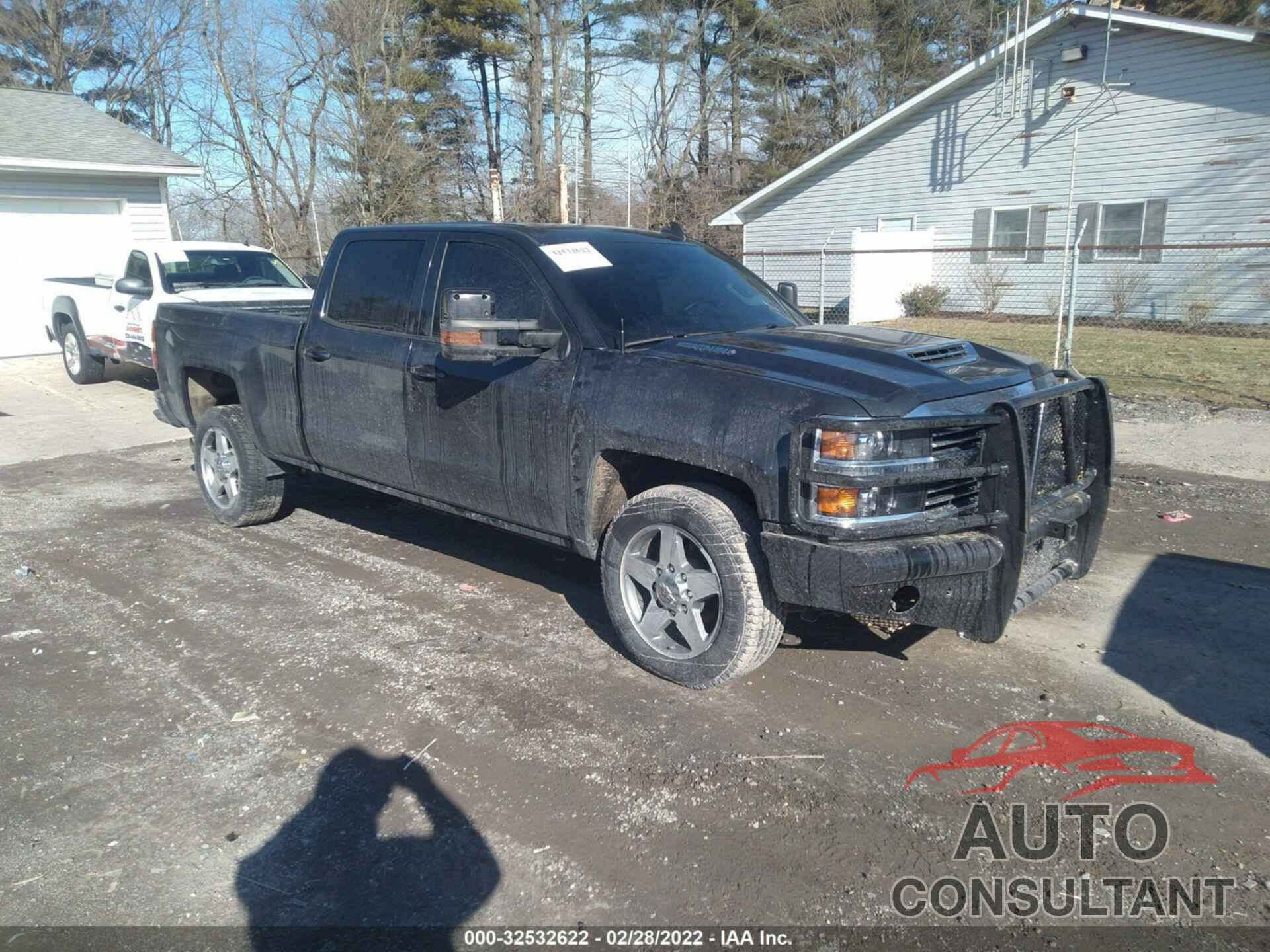 CHEVROLET SILVERADO 2500HD 2018 - 1GC1KVEY5JF113175