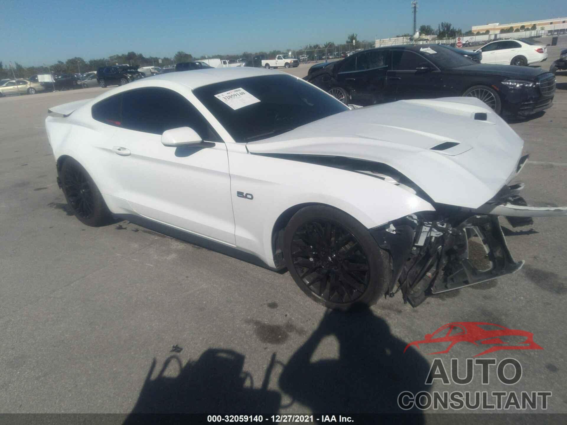 FORD MUSTANG 2018 - 1FA6P8CF7J5121154