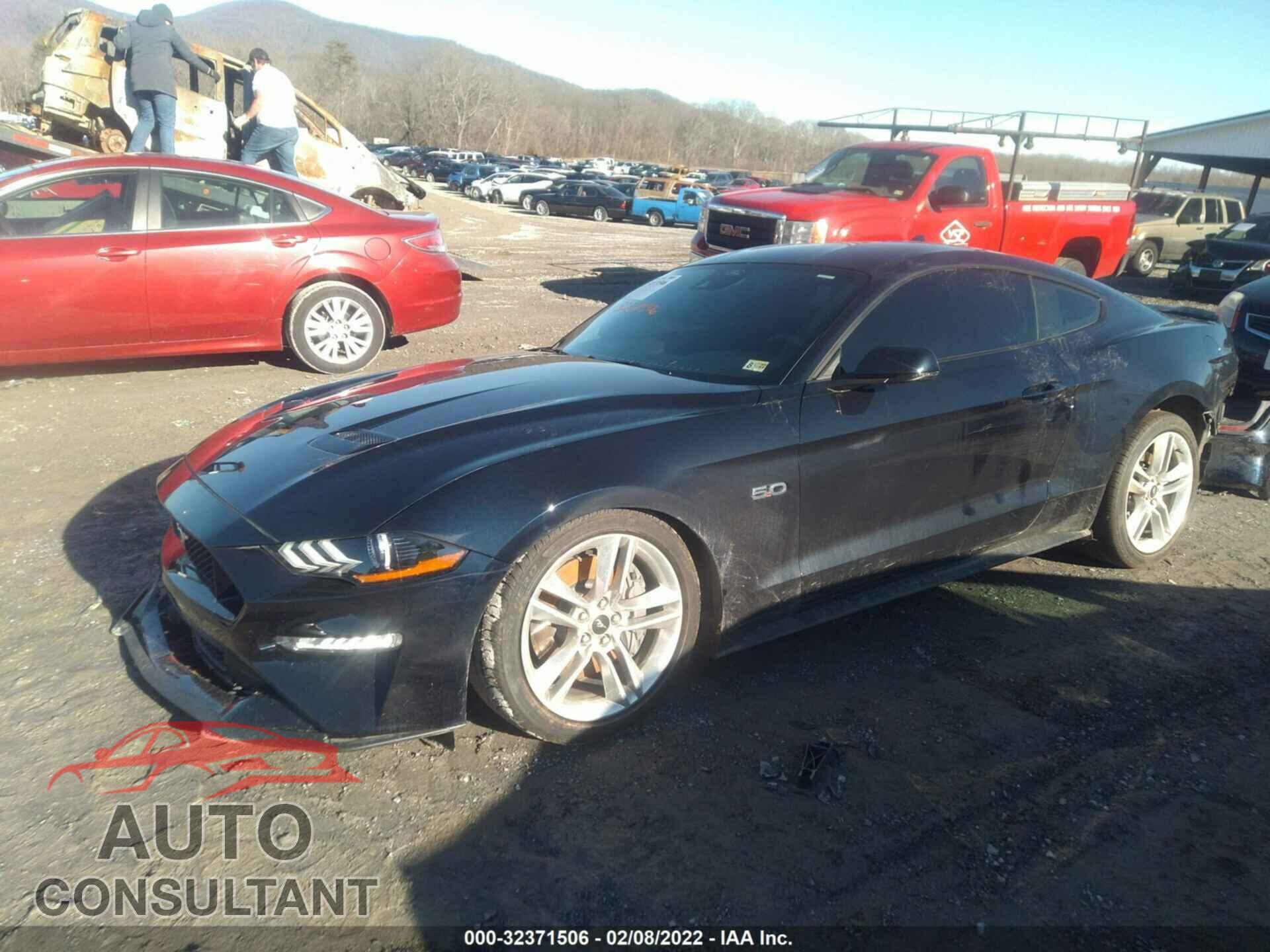 FORD MUSTANG 2021 - 1FA6P8CF6M5114572