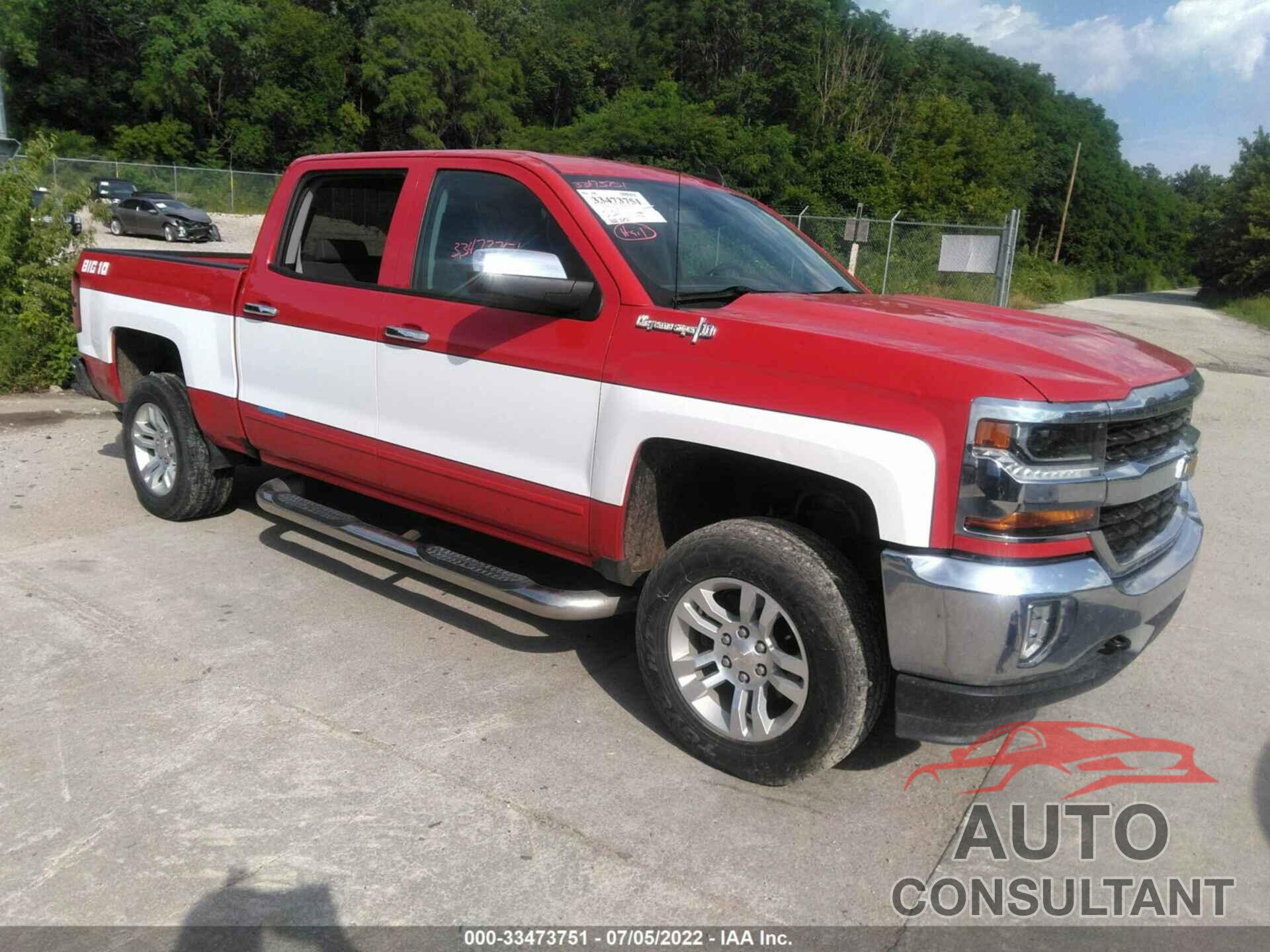 CHEVROLET SILVERADO 1500 2018 - 3GCUKREC4JG388303