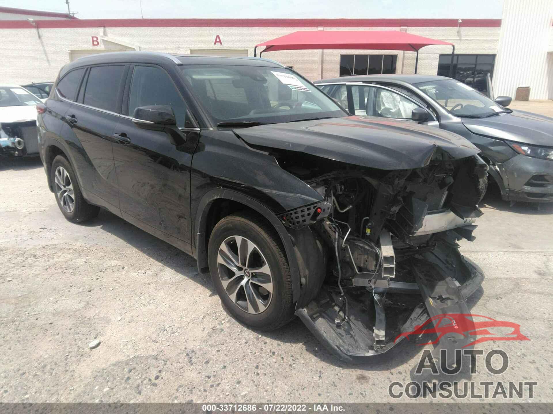 TOYOTA HIGHLANDER 2021 - 5TDGZRBH8MS549105