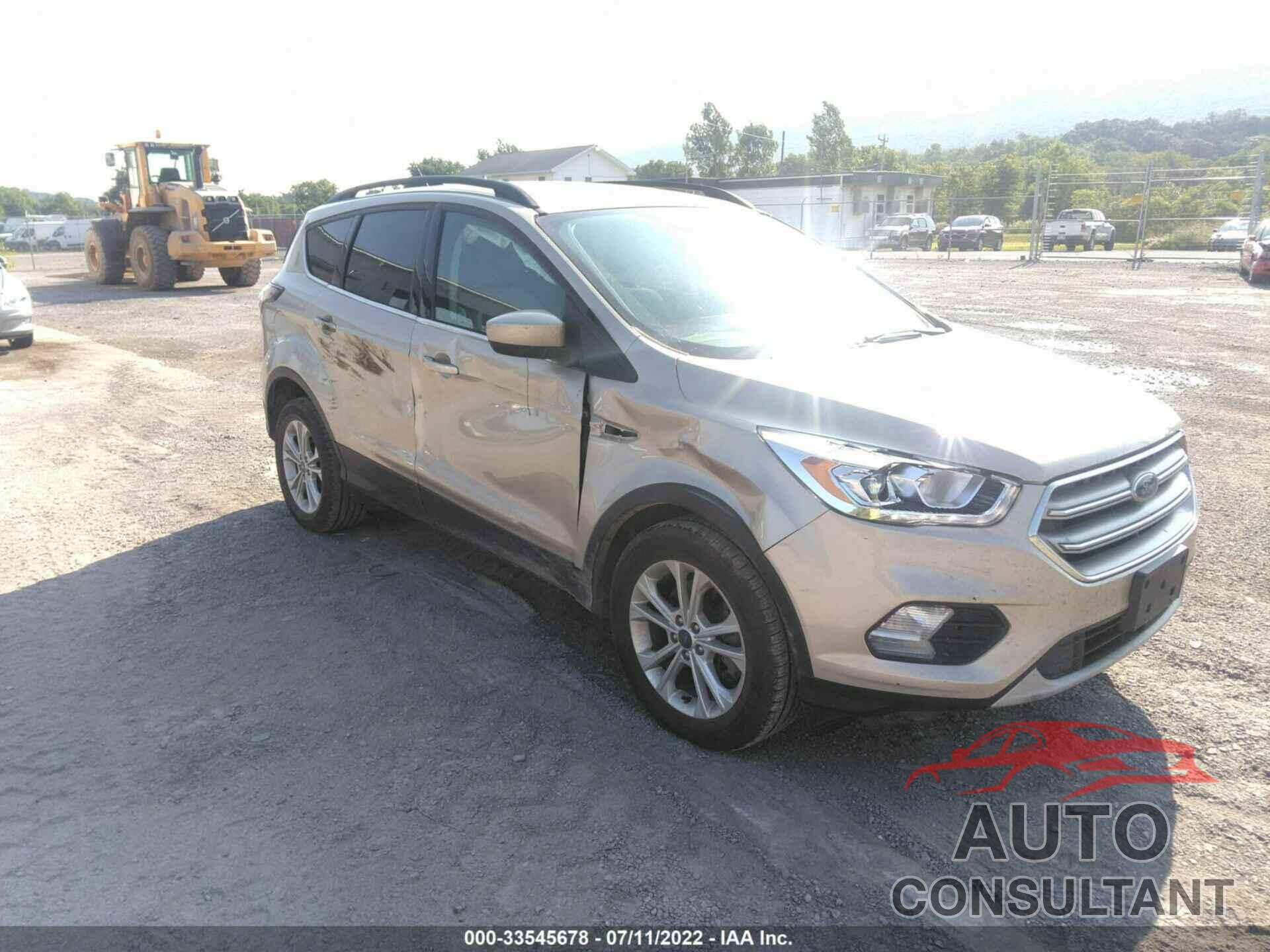 FORD ESCAPE 2017 - 1FMCU9GD5HUA86680