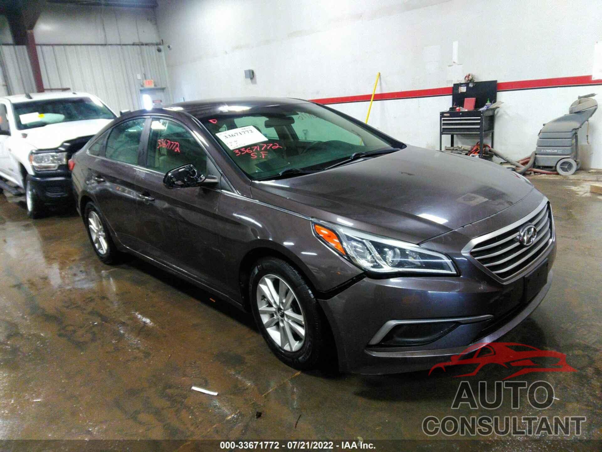 HYUNDAI SONATA 2017 - 5NPE24AF1HH518918