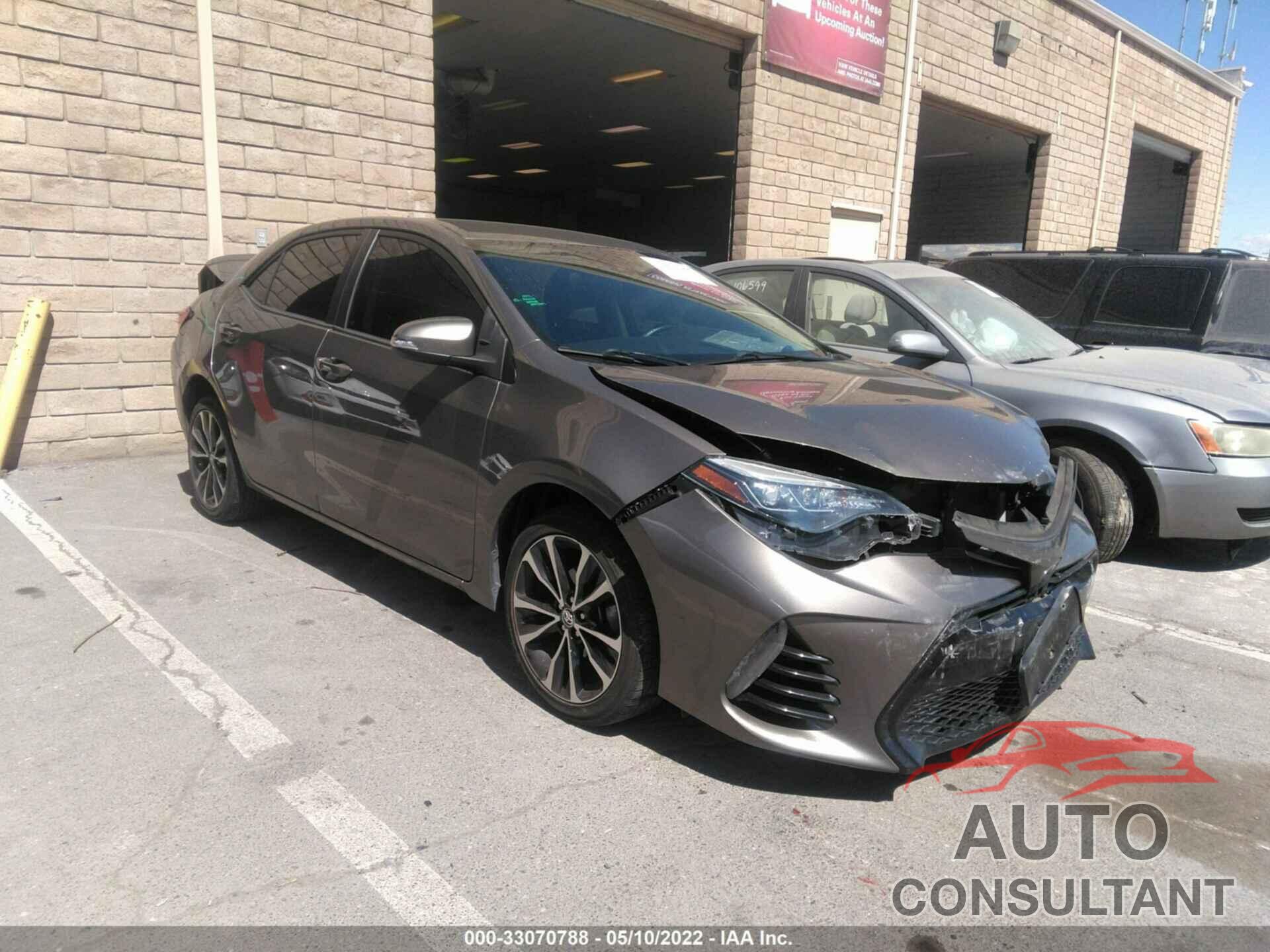 TOYOTA COROLLA 2018 - 2T1BURHE1JC013915