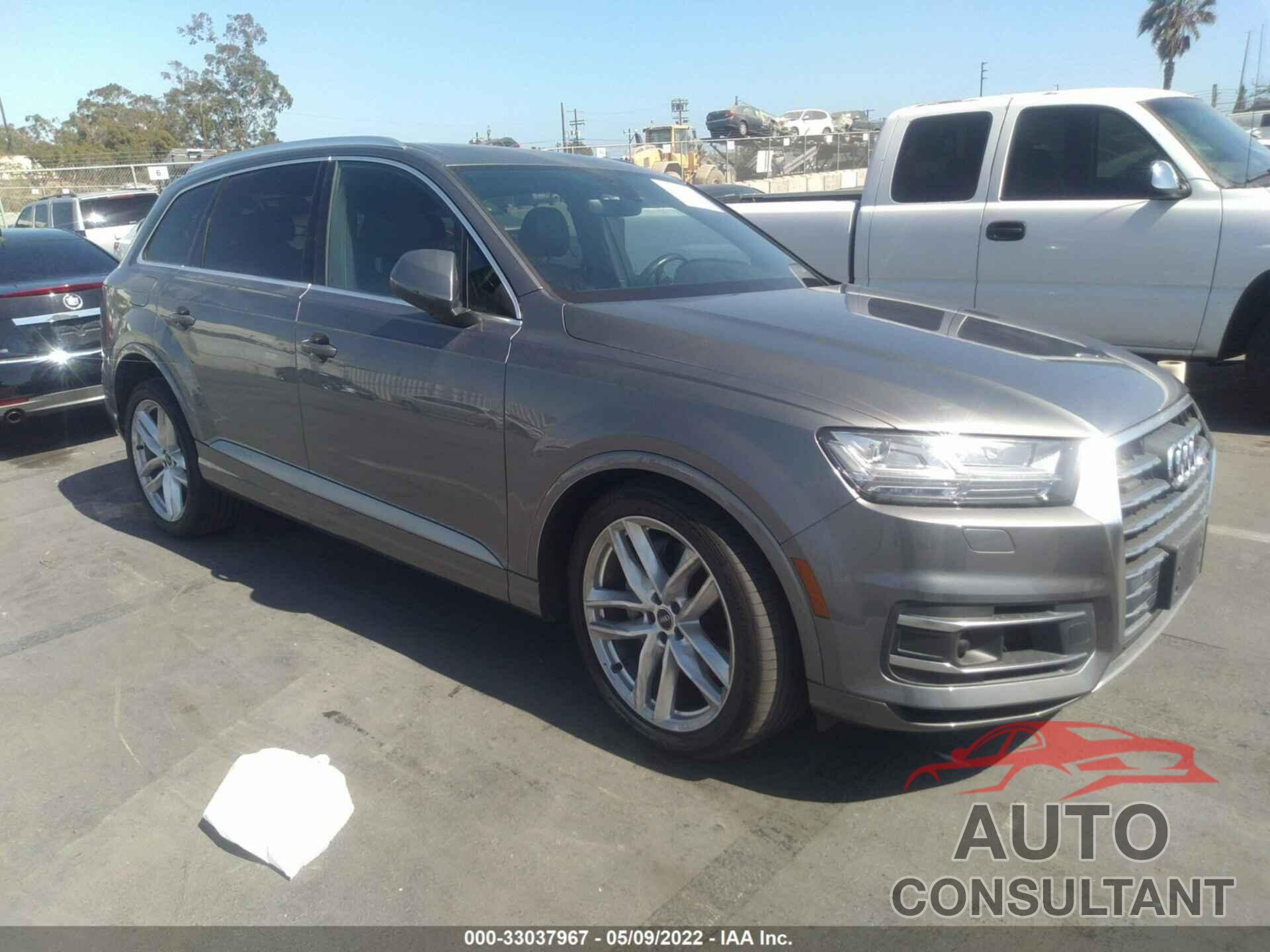 AUDI Q7 2018 - WA1VAAF79JD010317