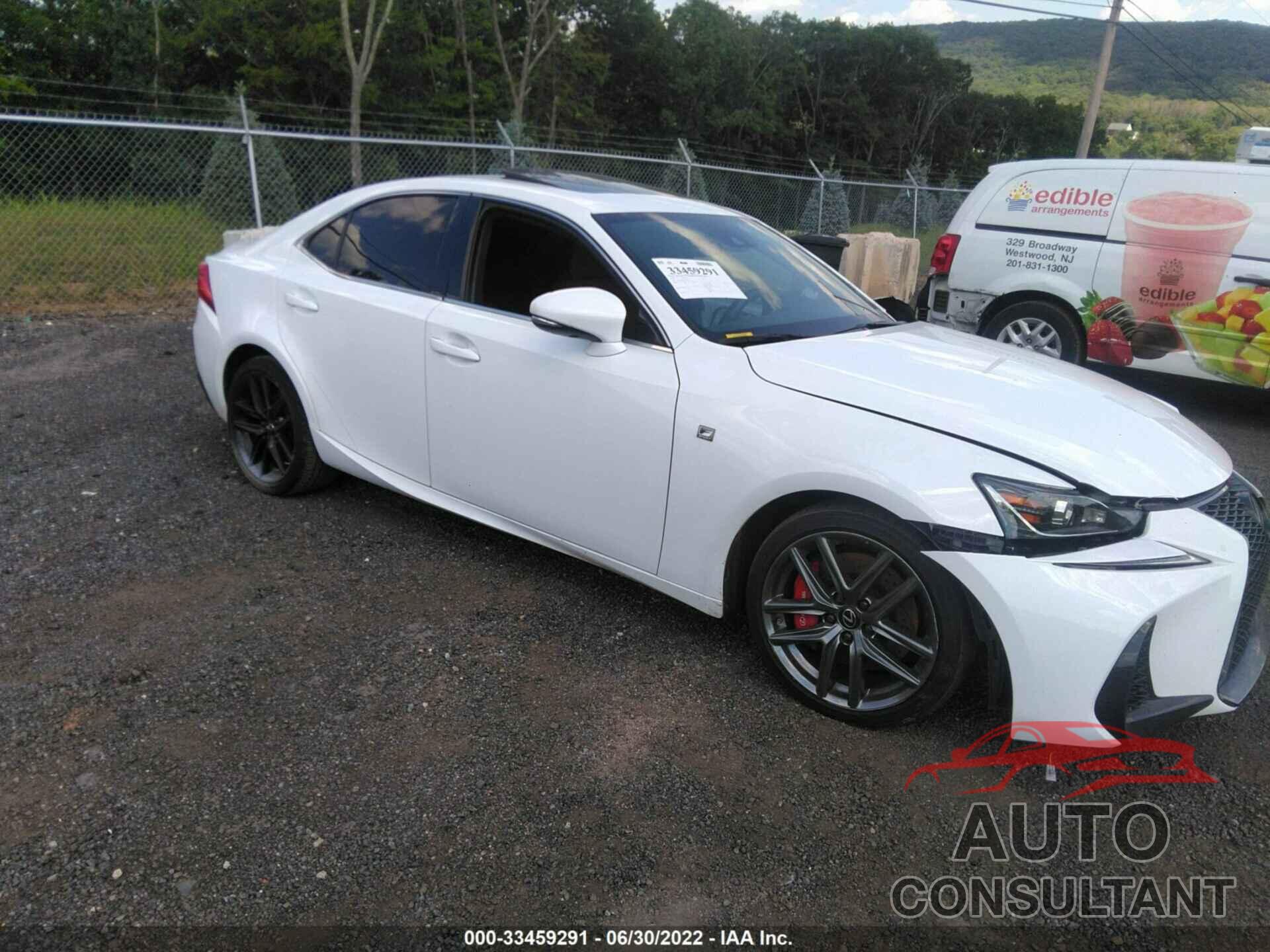 LEXUS IS 2019 - JTHC81D26K5039350