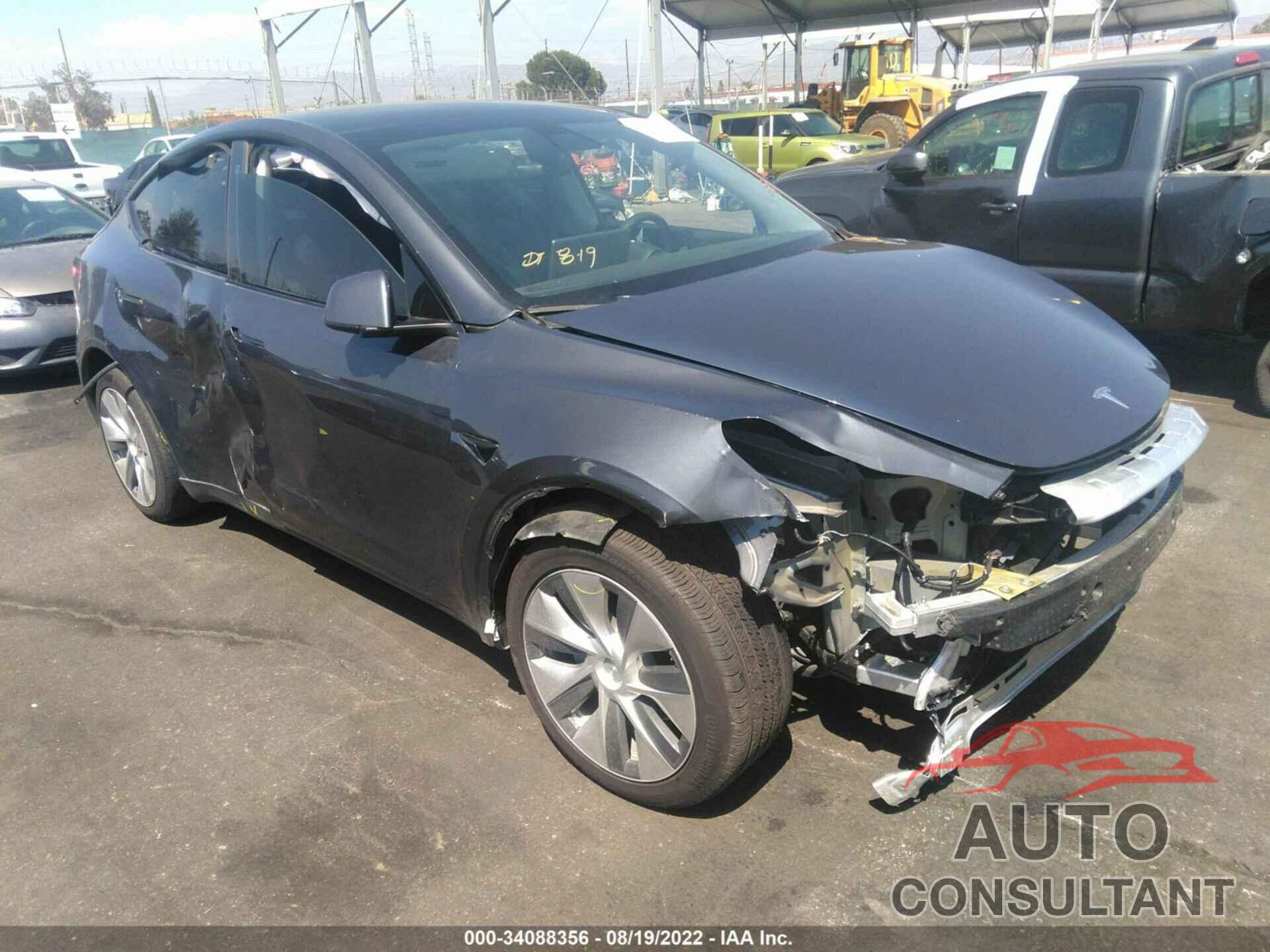 TESLA MODEL Y 2021 - 5YJYGDEE2MF218202