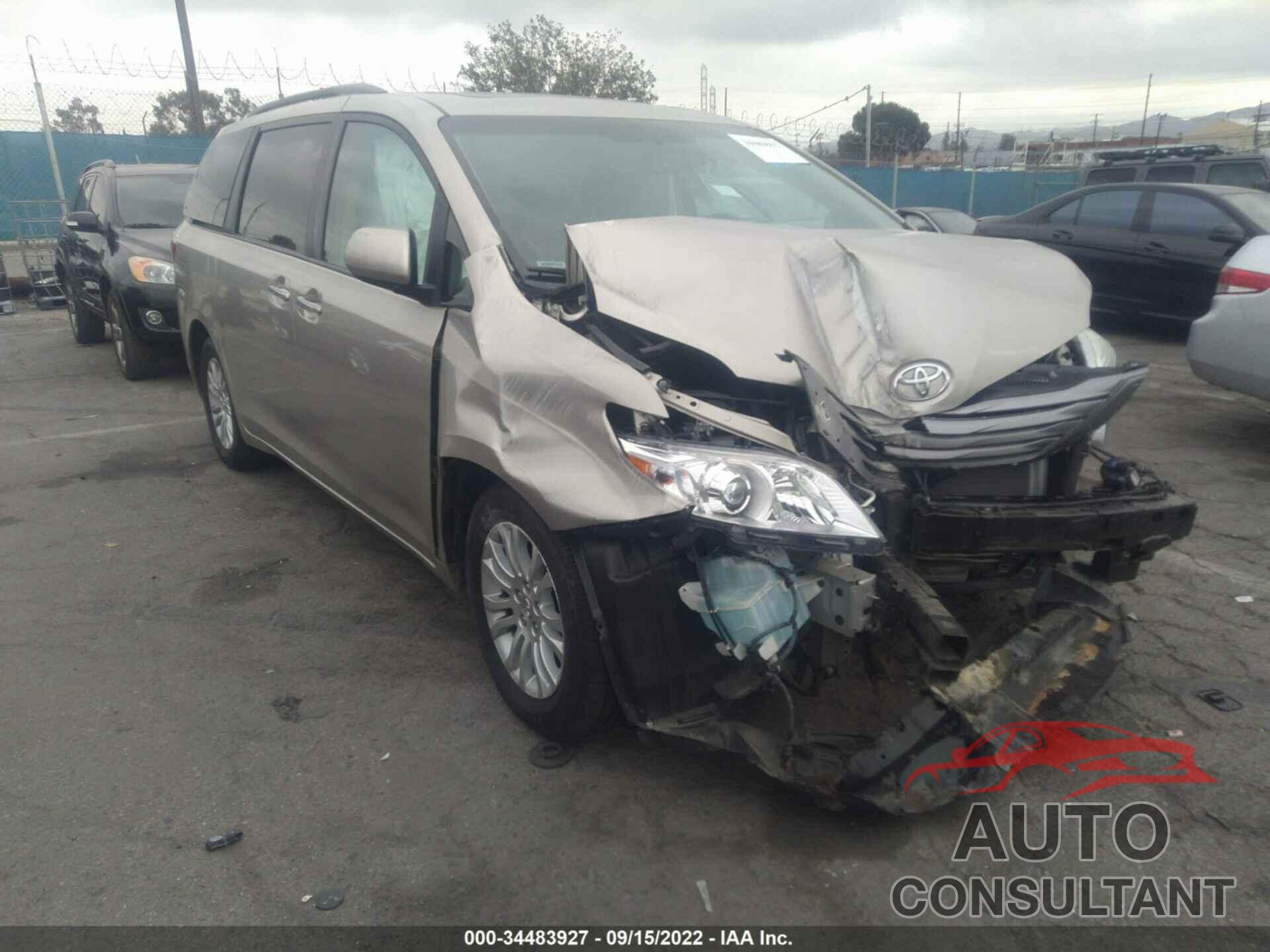 TOYOTA SIENNA 2017 - 5TDYZ3DCXHS785585