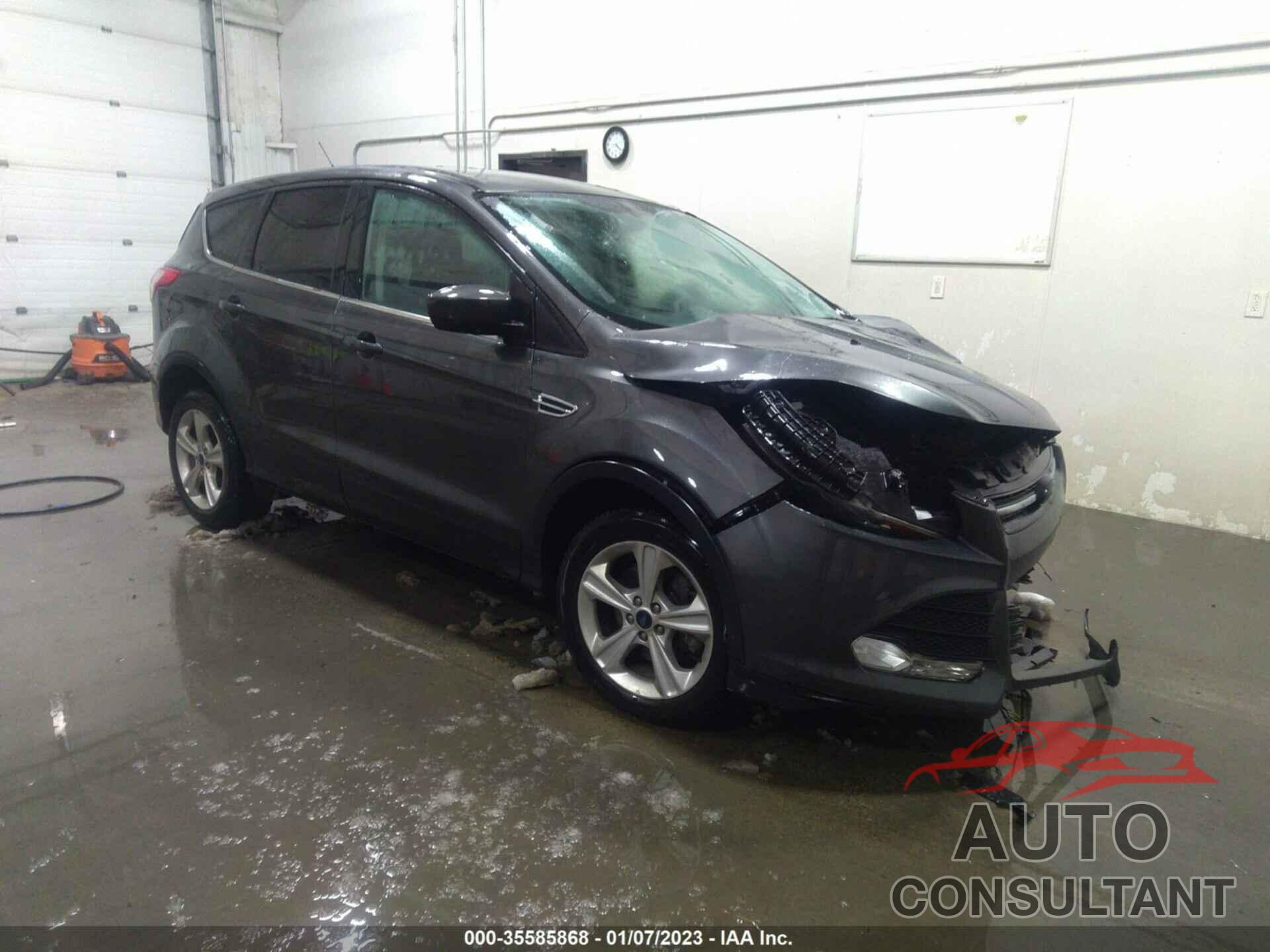 FORD ESCAPE 2015 - 1FMCU9GX2FUA48217
