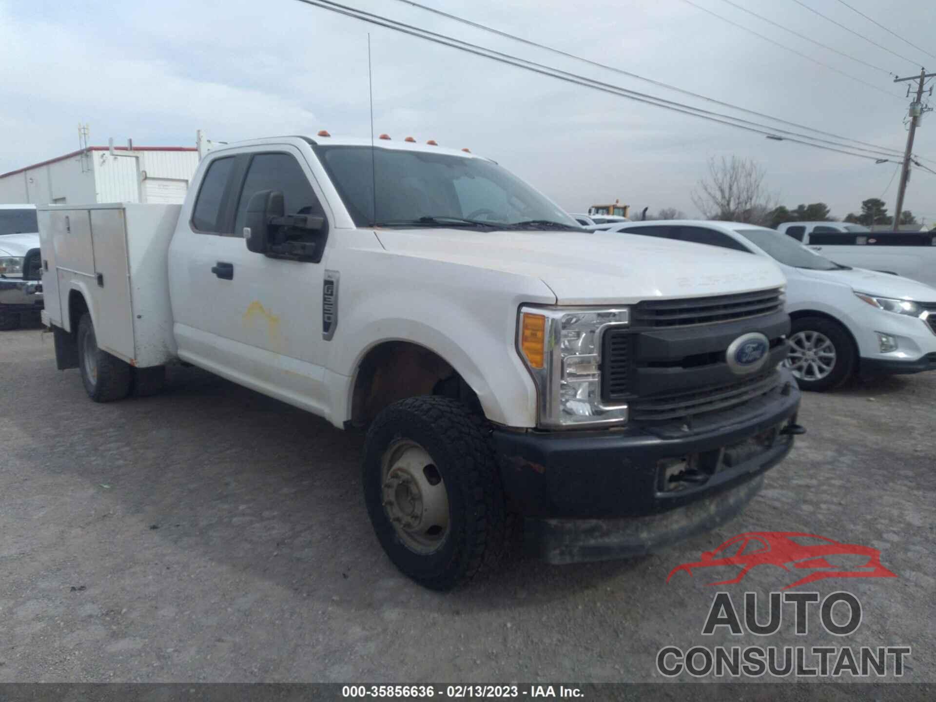 FORD SUPER DUTY F-350 DRW 2017 - 1FD8X3H6XHEE19458