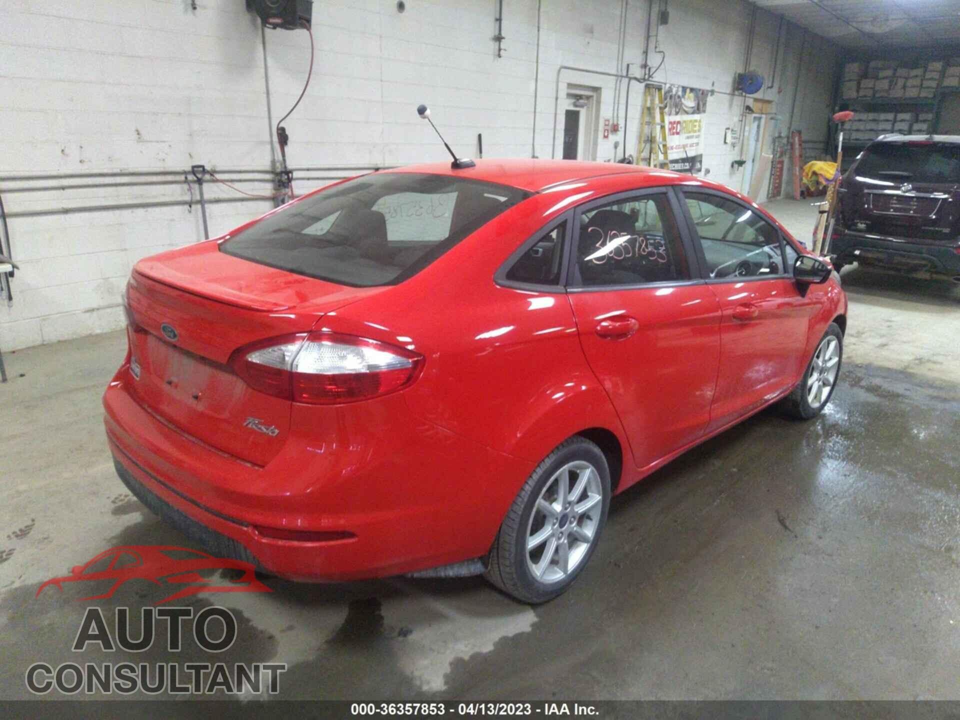 FORD FIESTA 2015 - 3FADP4BJ4FM196692