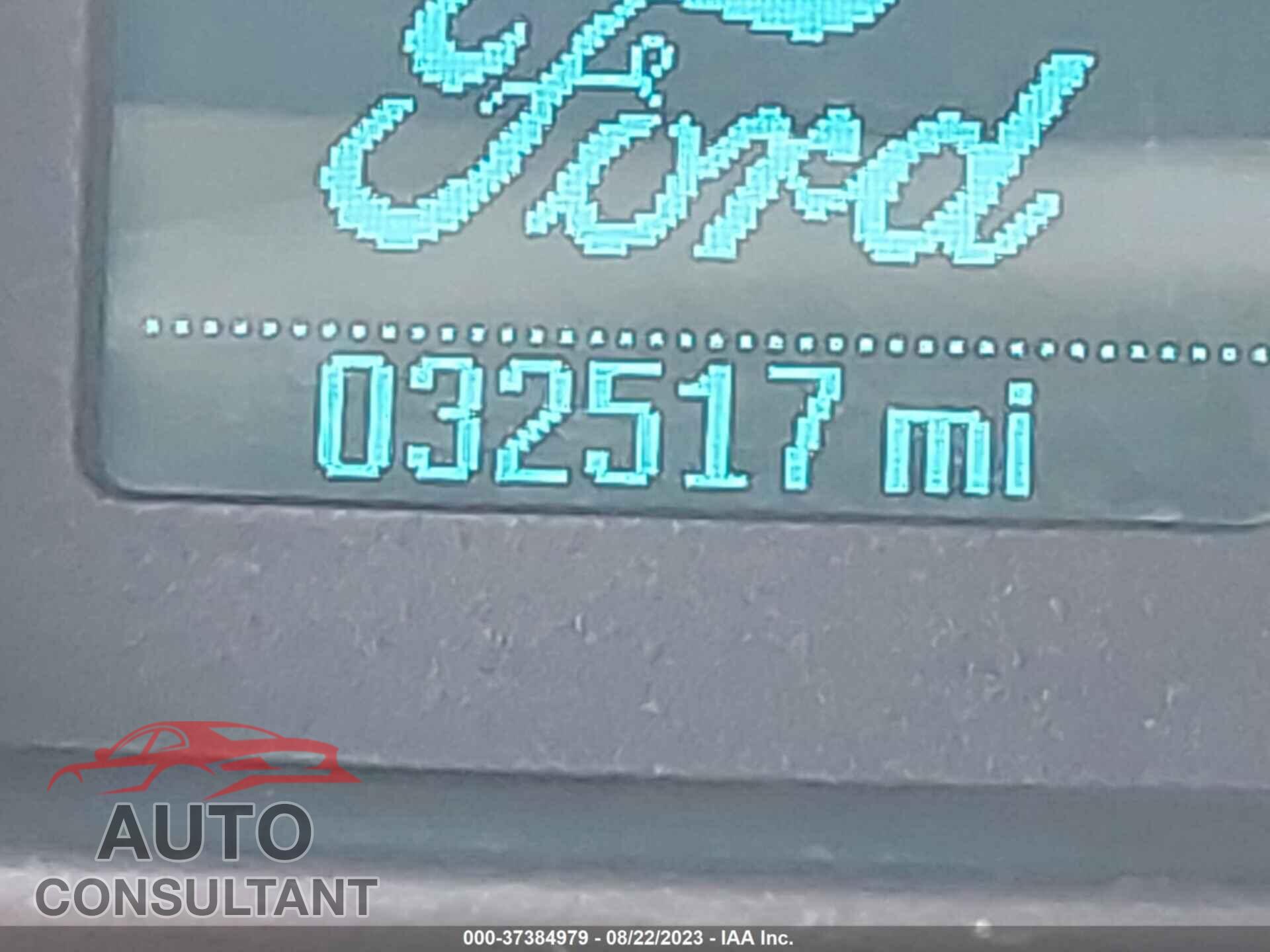 FORD TRANSIT CONNECT 2018 - NM0LS7F77J1379110