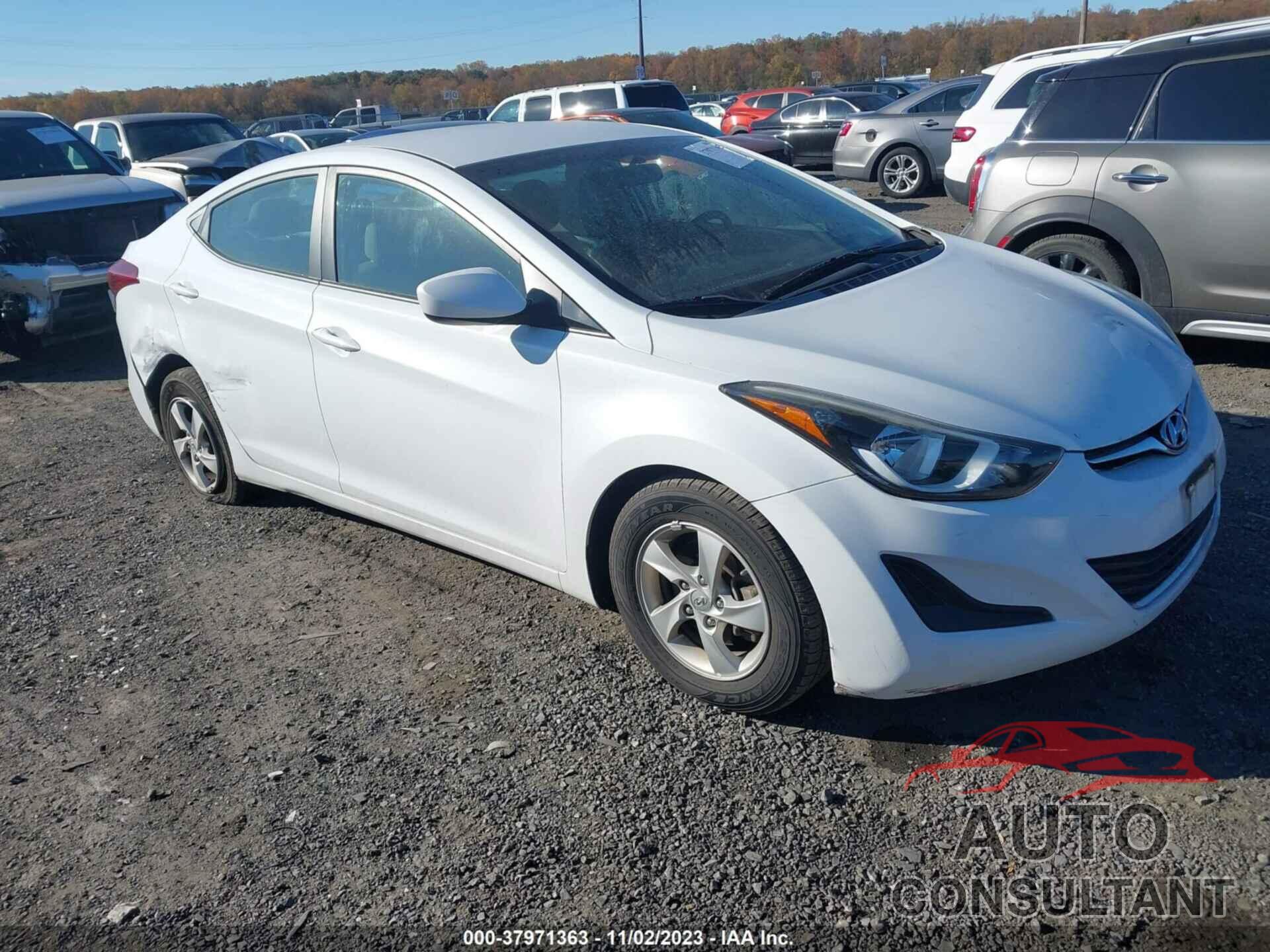 HYUNDAI ELANTRA 2015 - 5NPDH4AE8FH595901