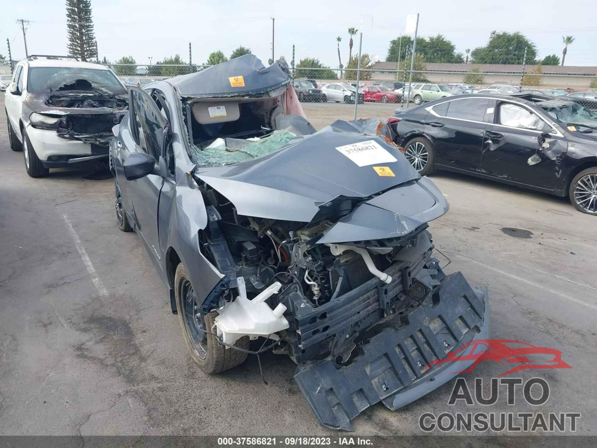NISSAN LEAF 2018 - 1N4AZ1CP9JC310758