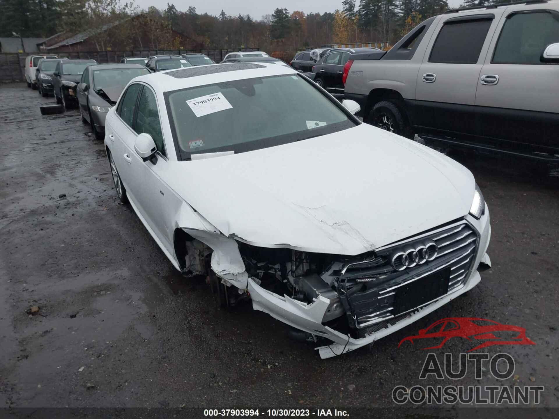 AUDI A4 2019 - WAUDNAF47KN020641