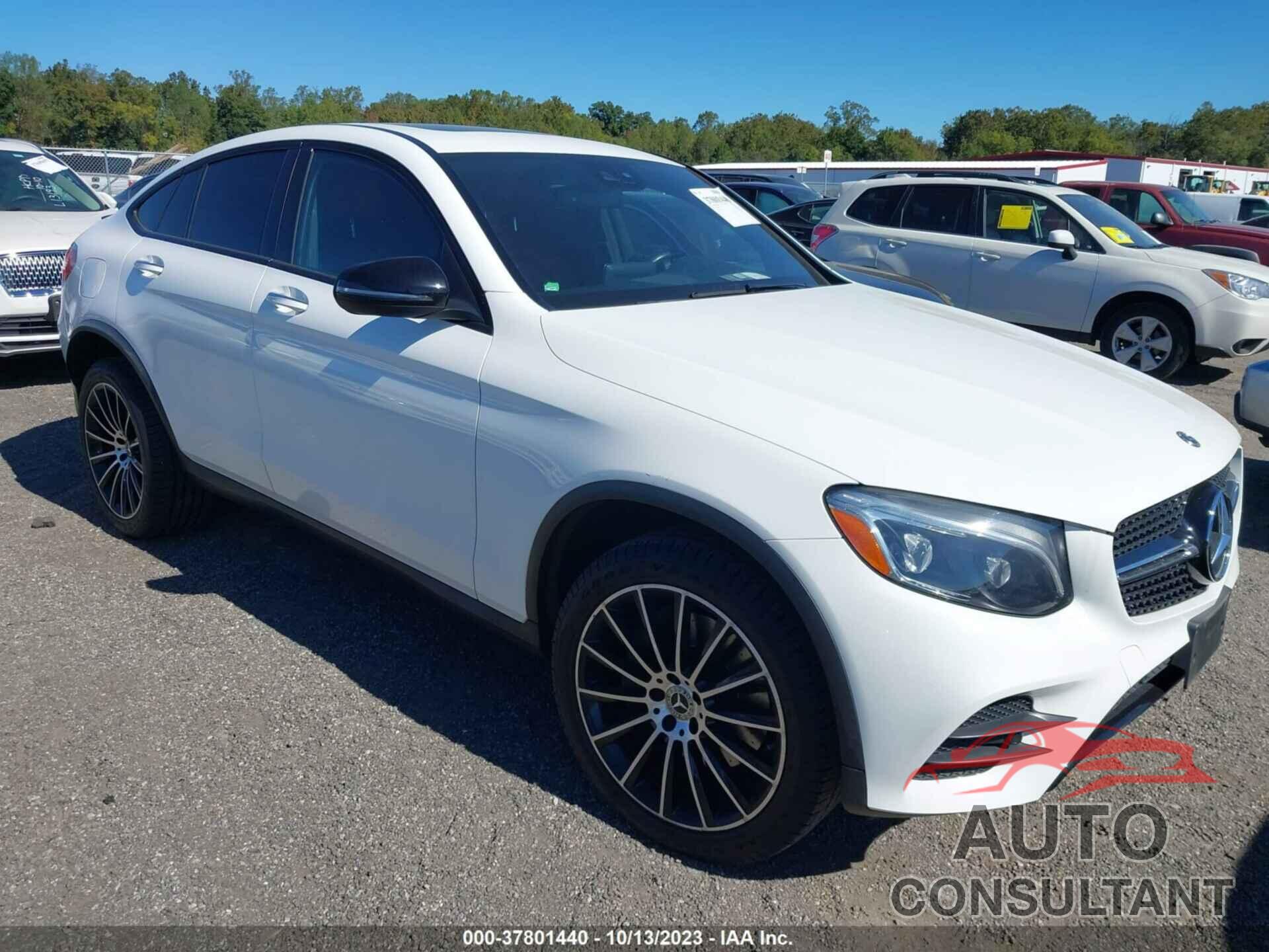 MERCEDES-BENZ GLC 300 COUPE 2018 - WDC0J4KB3JF427541