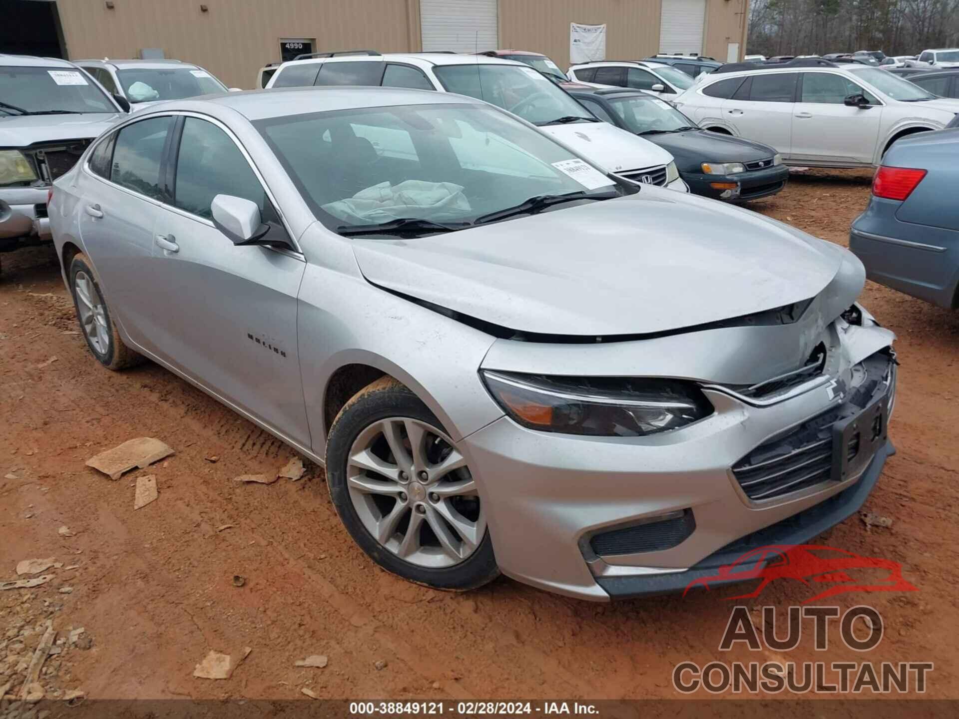 CHEVROLET MALIBU 2017 - 1G1ZE5ST4HF174362