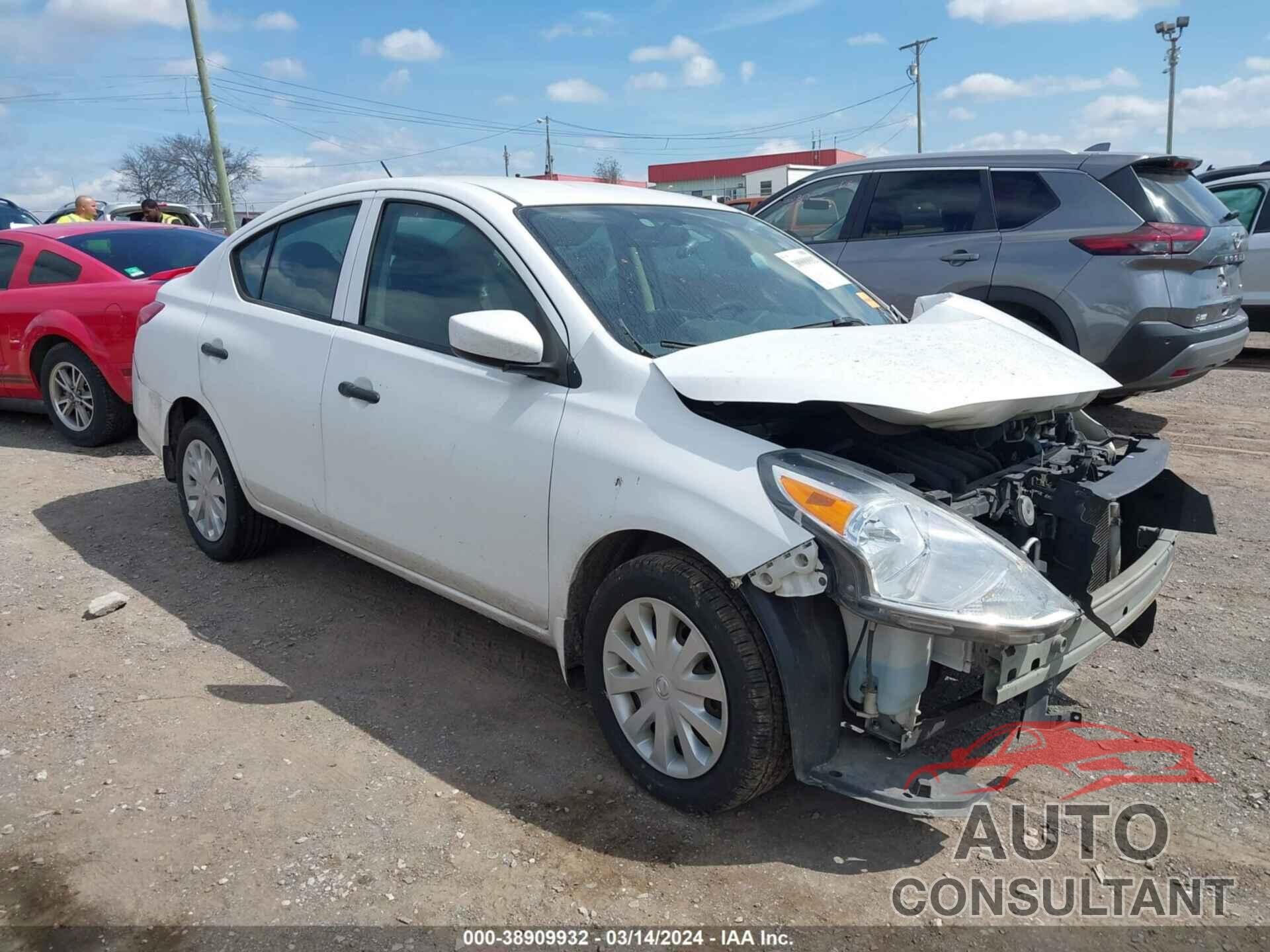 NISSAN VERSA 2016 - 3N1CN7AP0GL877459