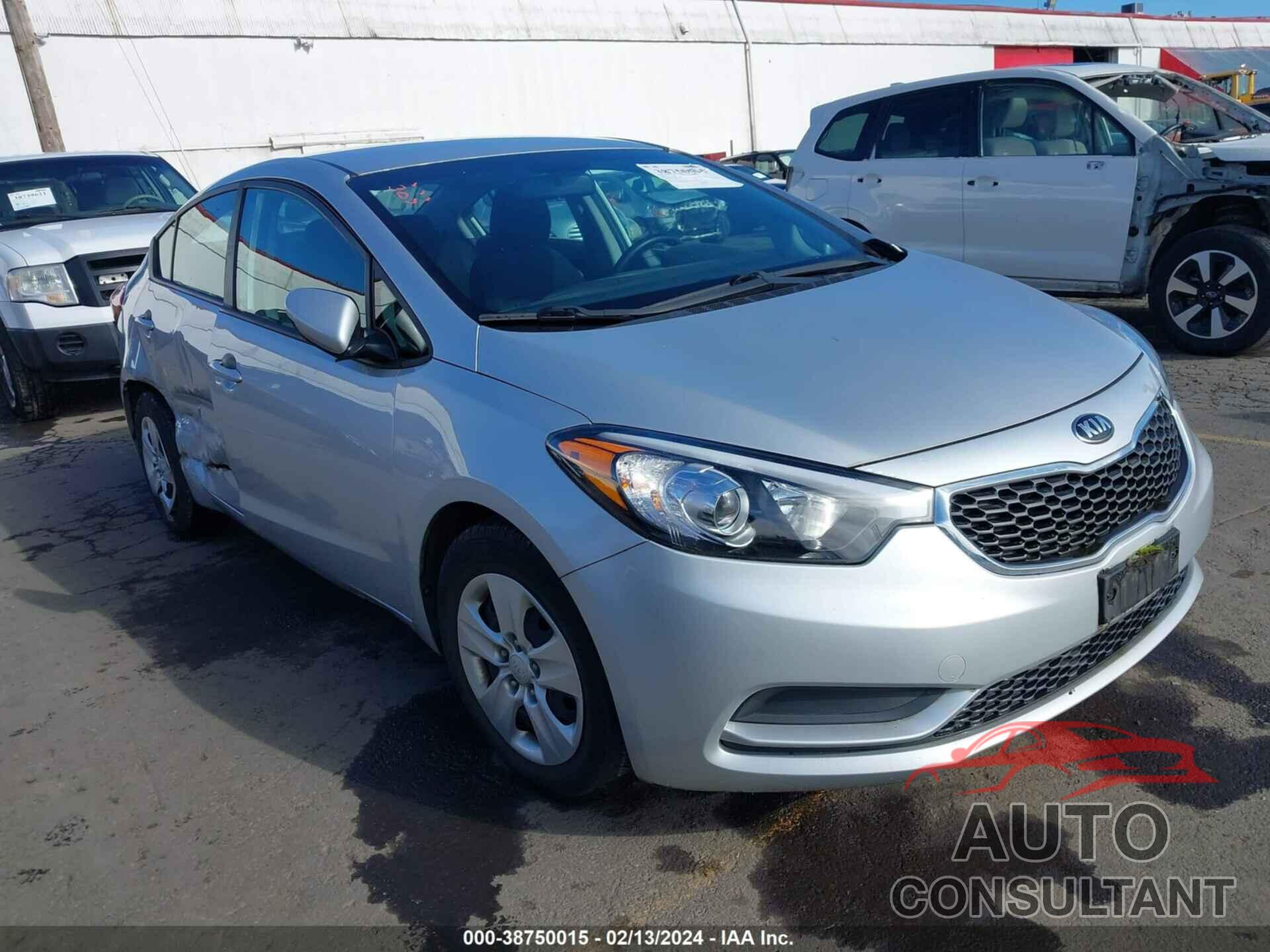 KIA FORTE 2016 - KNAFK4A61G5598088