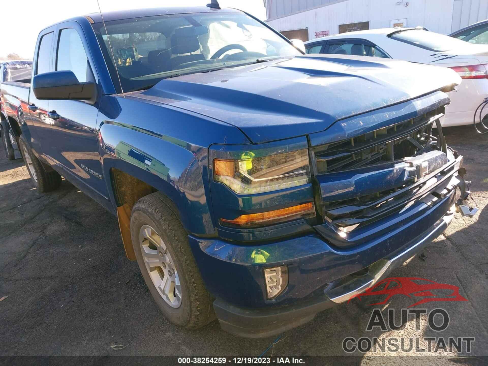 CHEVROLET SILVERADO 1500 2018 - 2GCVKREC4J1107369