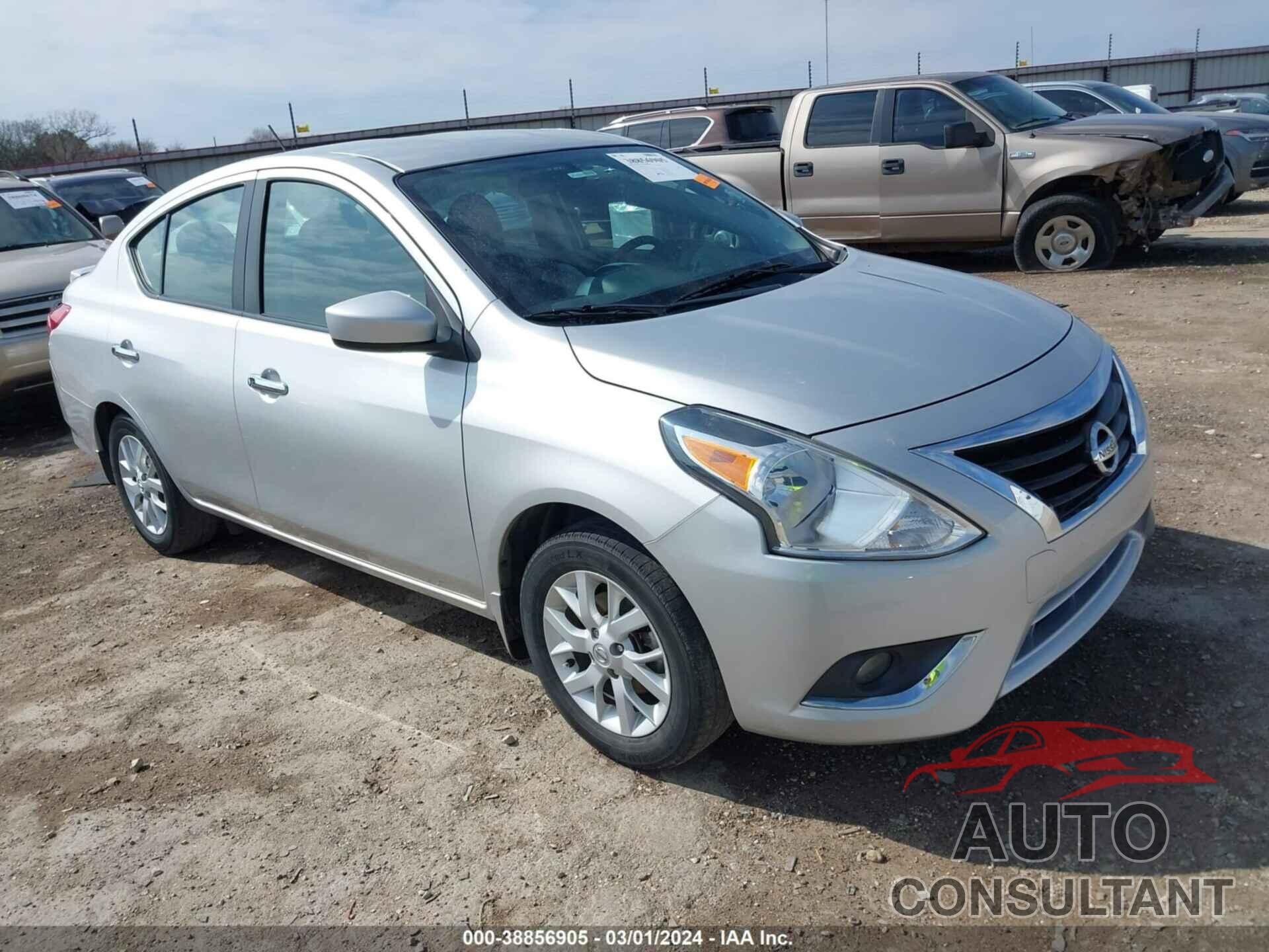 NISSAN VERSA 2019 - 3N1CN7AP0KL818677