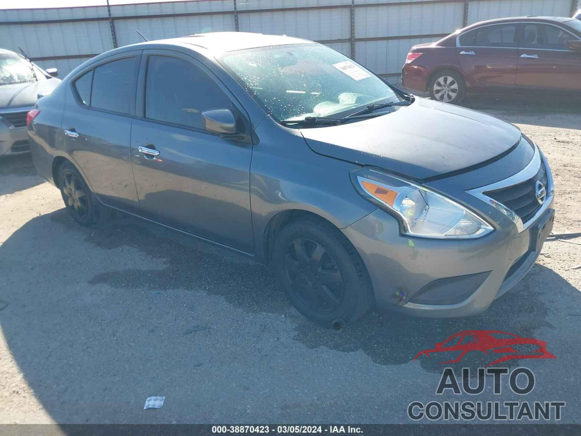 NISSAN VERSA 2018 - 3N1CN7AP1JL833638