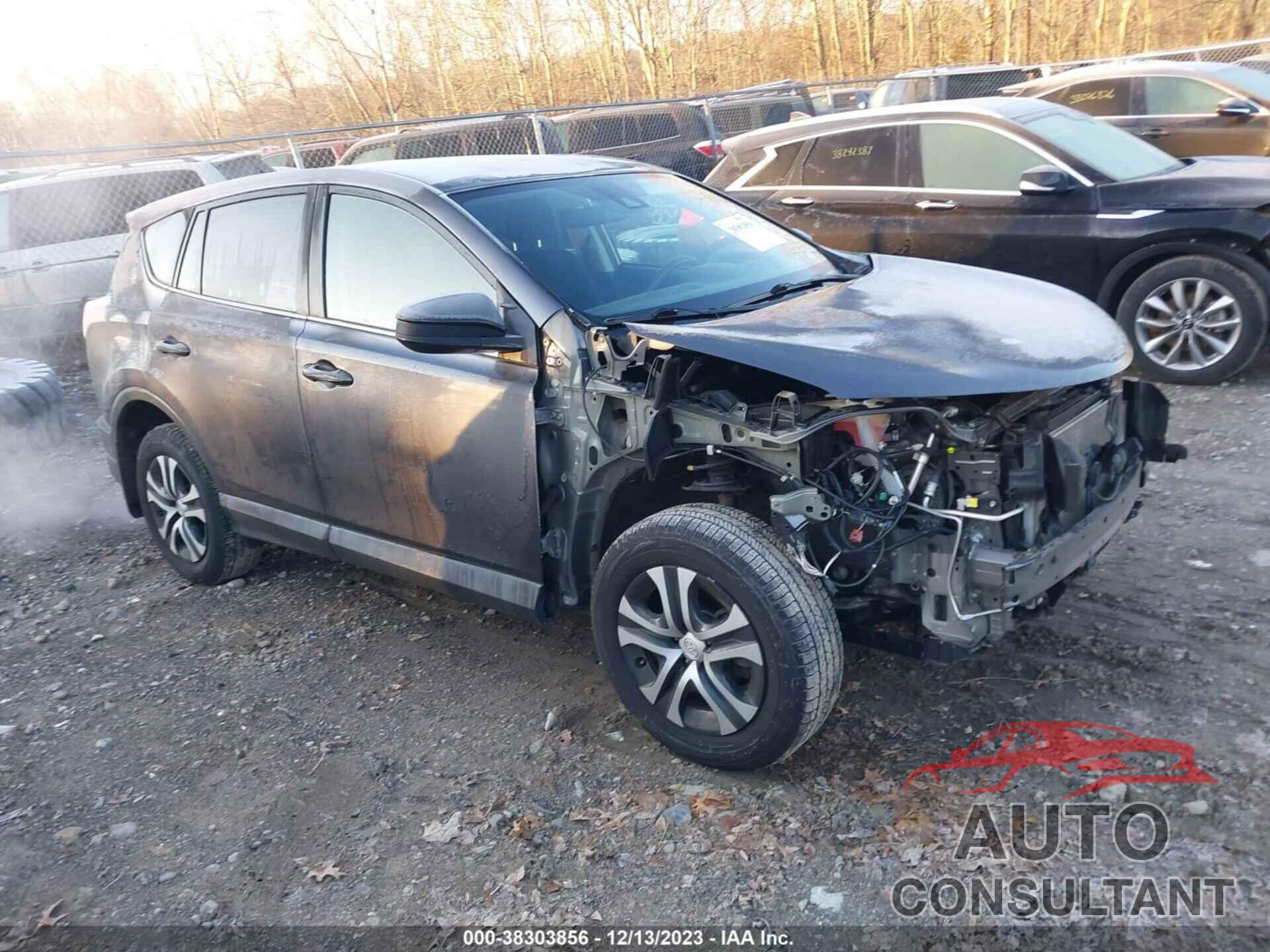 TOYOTA RAV4 2018 - JTMBFREV3JJ737236