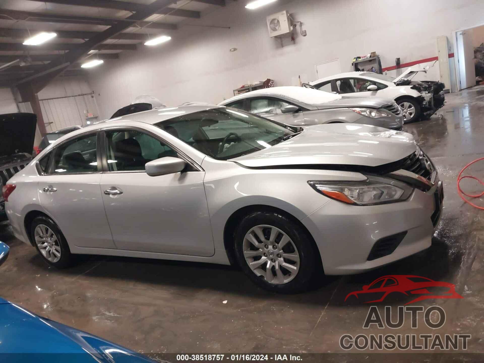 NISSAN ALTIMA 2018 - 1N4AL3APXJC243491