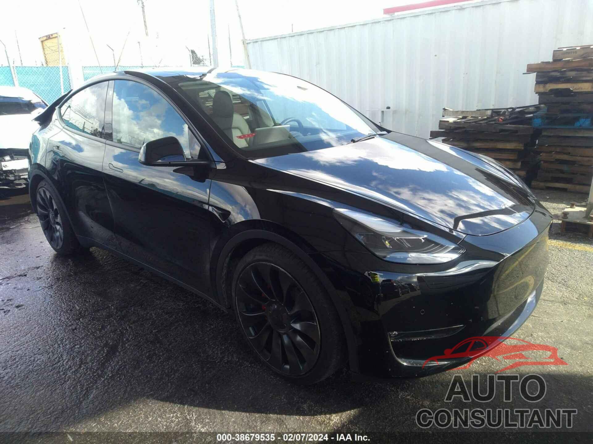 TESLA MODEL Y 2022 - 7SAYGDEF3NF576454