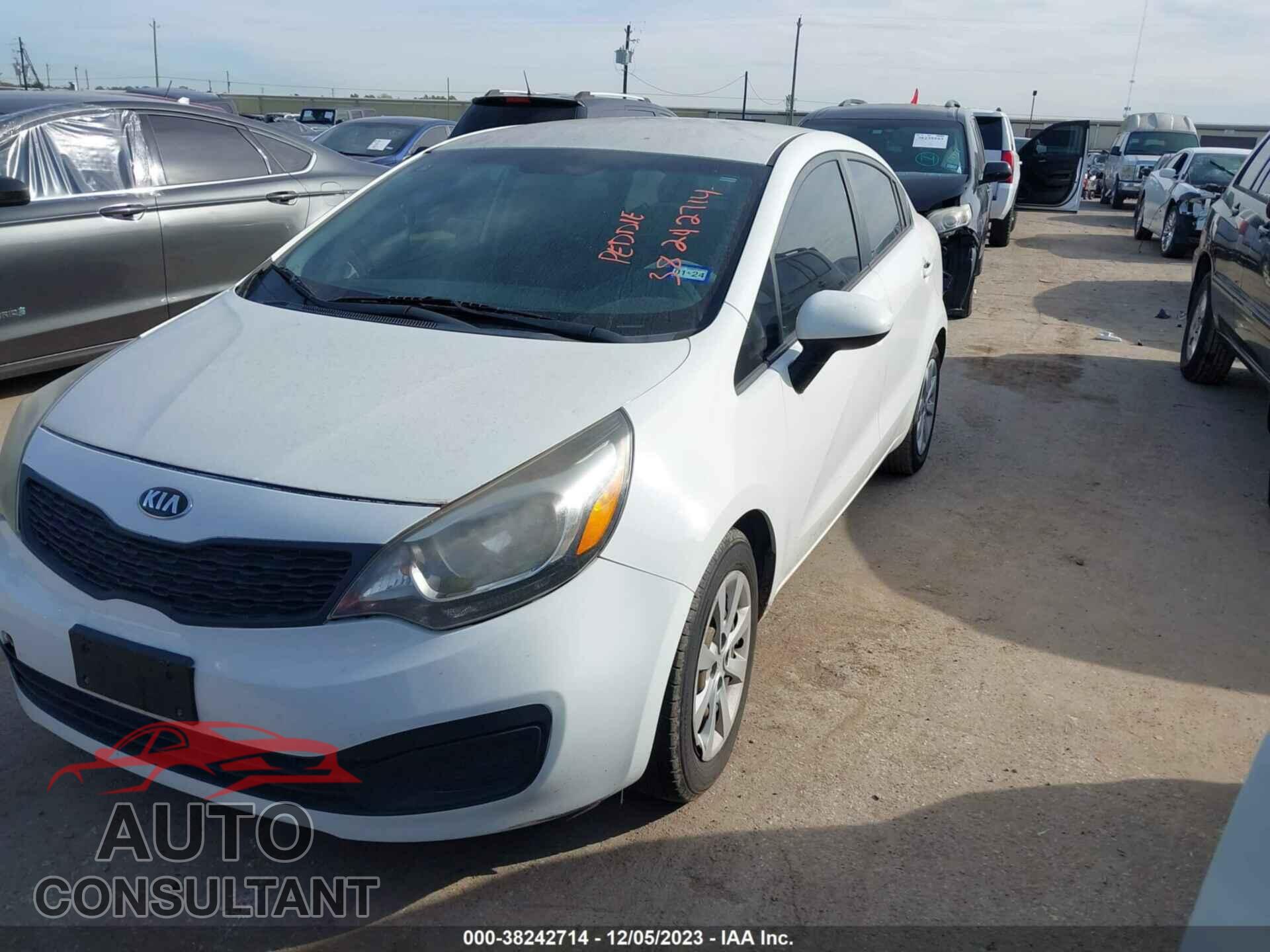 KIA RIO 2015 - KNADM4A36F6505128