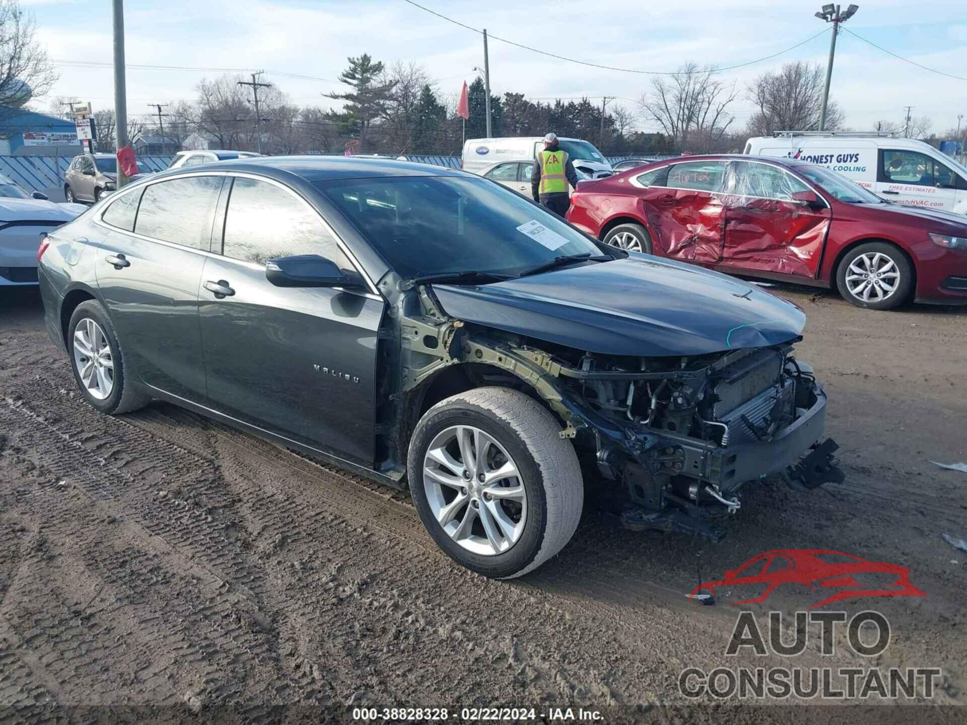 CHEVROLET MALIBU 2017 - 1G1ZE5ST4HF184597
