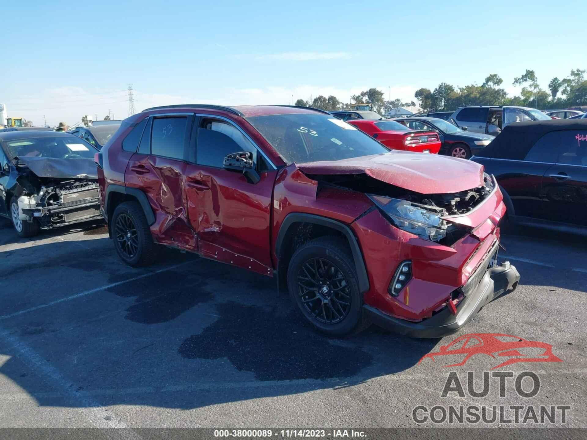 TOYOTA RAV4 2021 - JTMH1RFV4MD064919