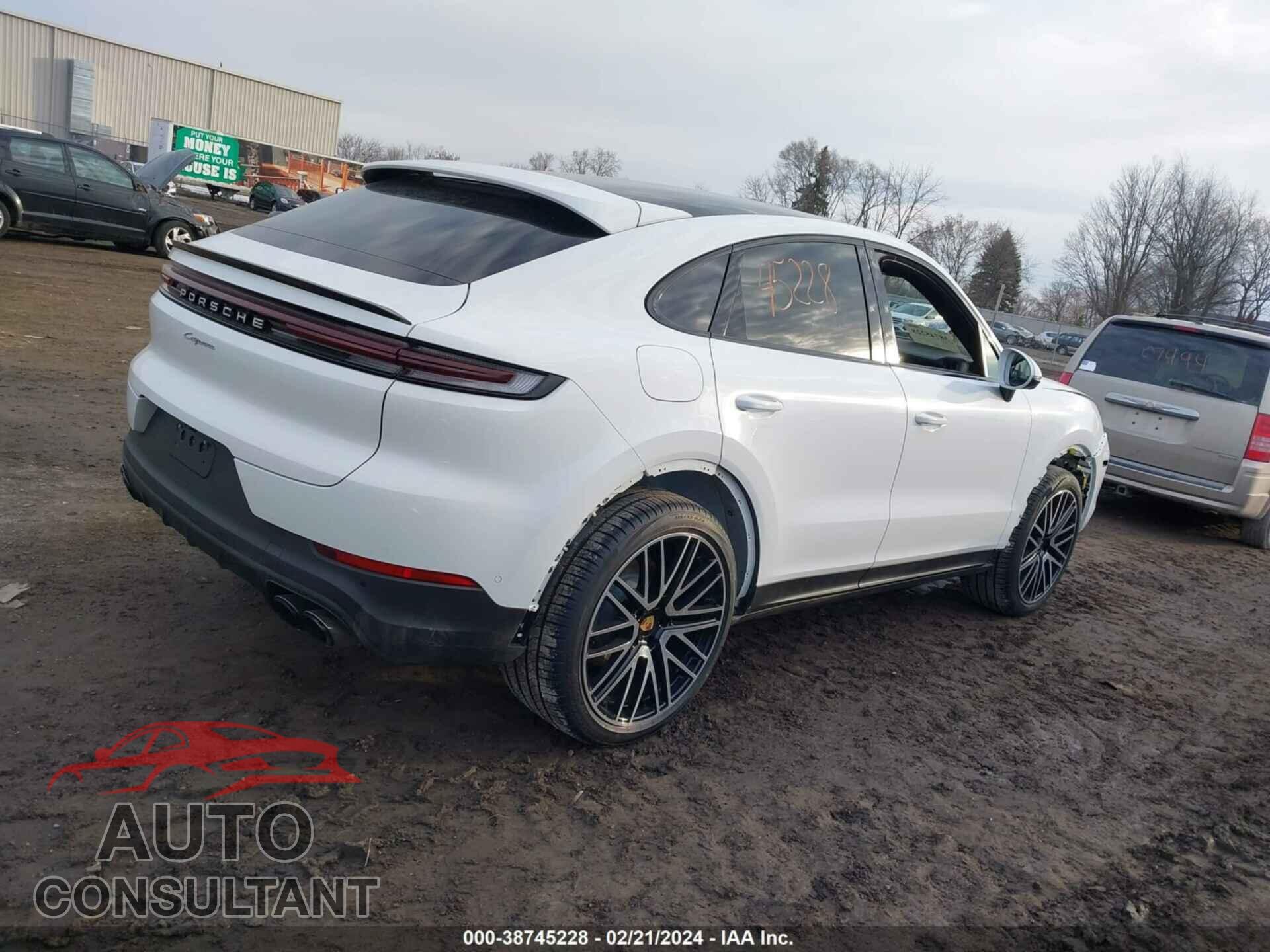 PORSCHE CAYENNE 2024 - WP1BA2AY3RDA52426