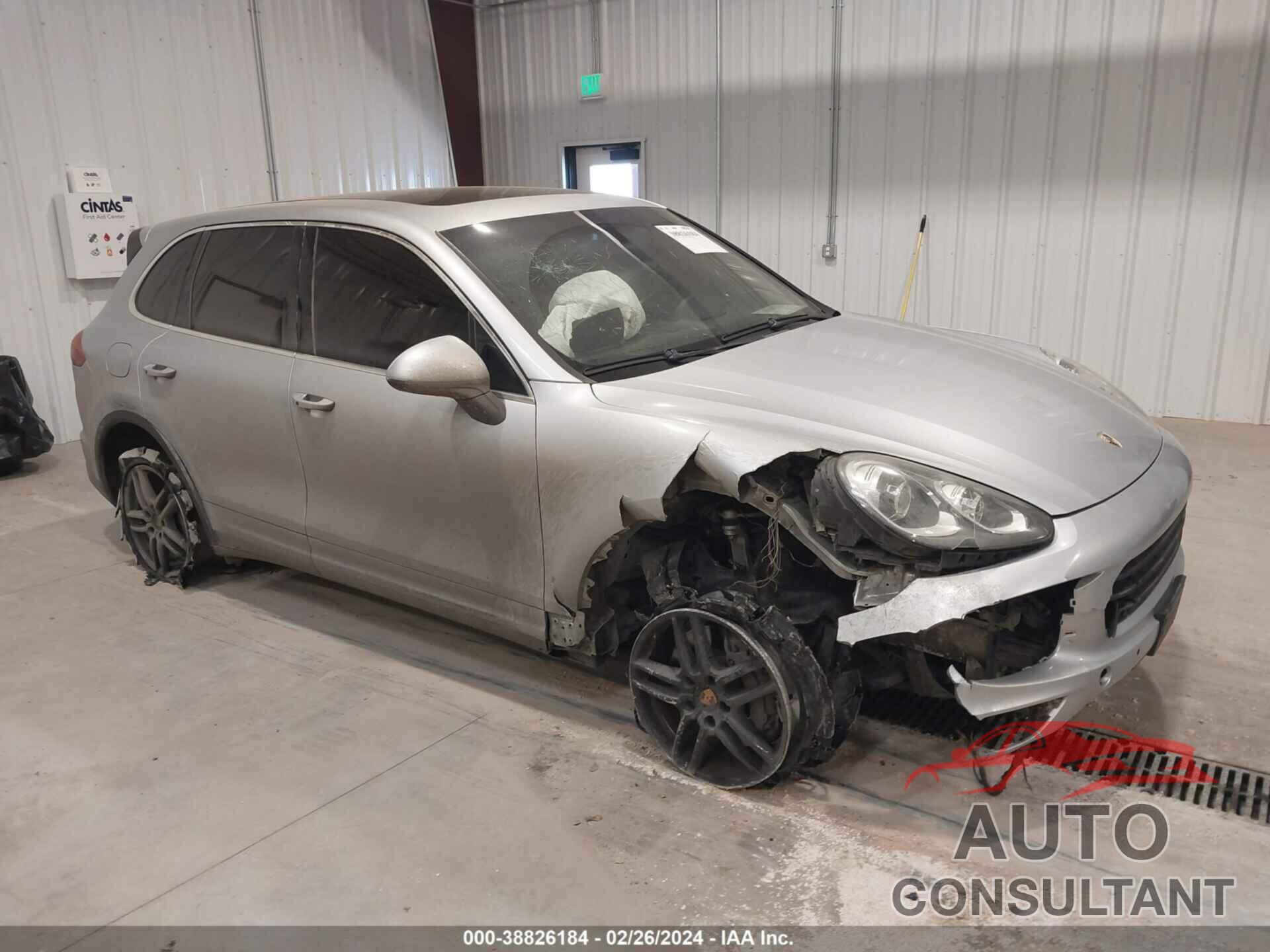 PORSCHE CAYENNE 2016 - WP1AA2A23GLA10994