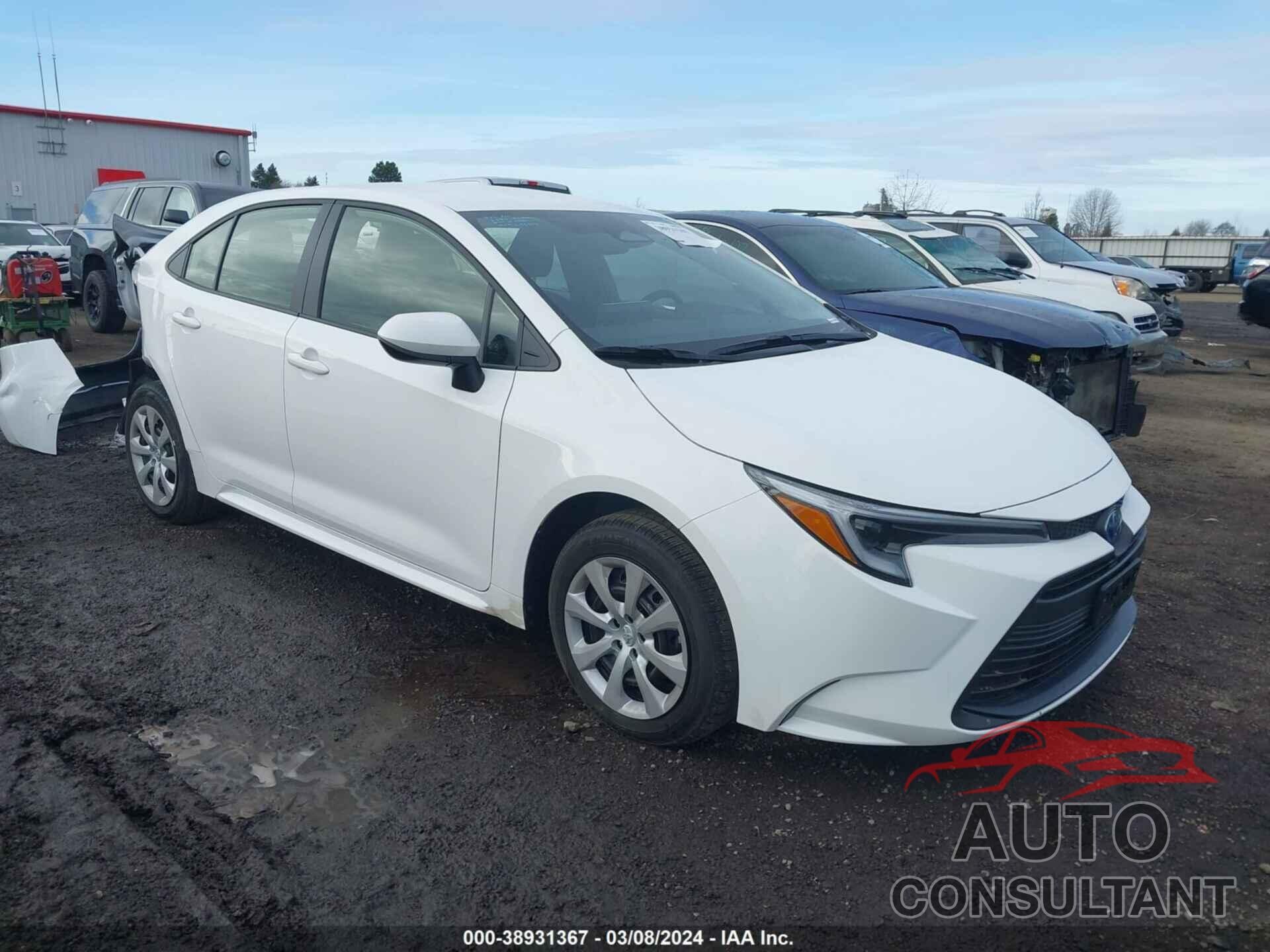 TOYOTA COROLLA 2024 - JTDBCMFE9R3040857