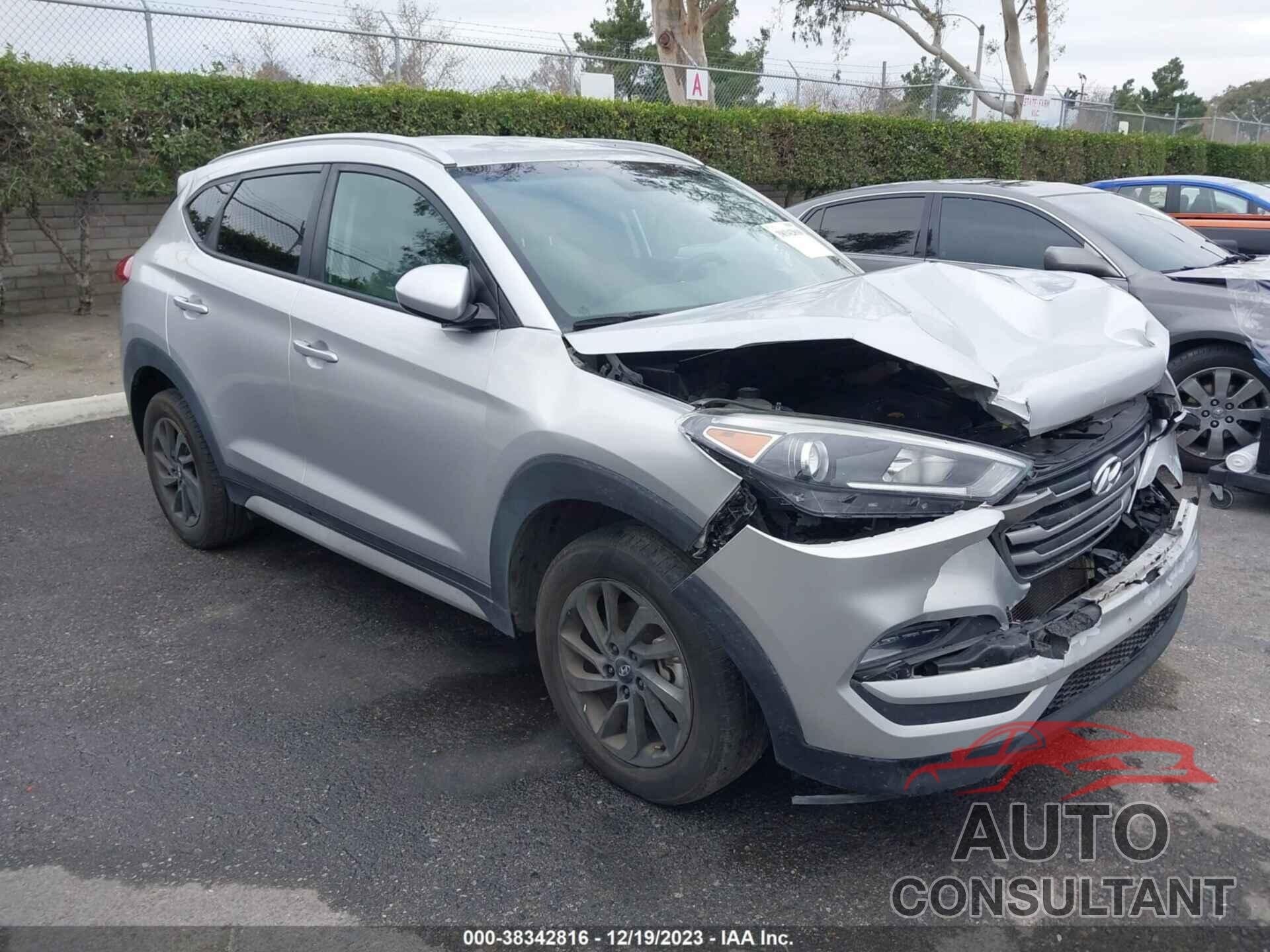 HYUNDAI TUCSON 2018 - KM8J33A48JU639974