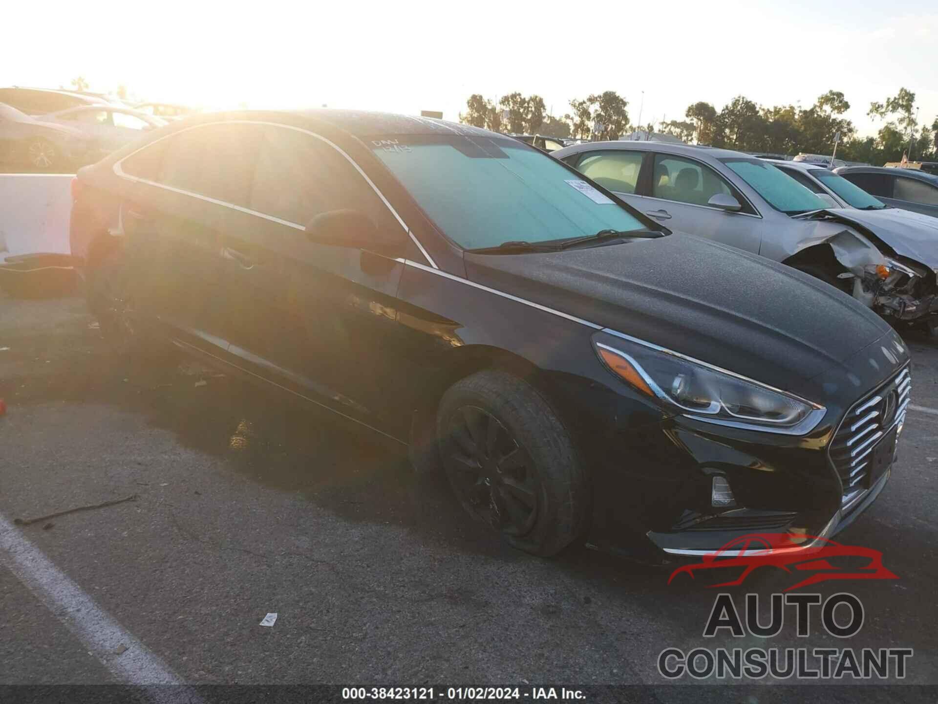 HYUNDAI SONATA 2018 - 5NPE24AA2JH722699