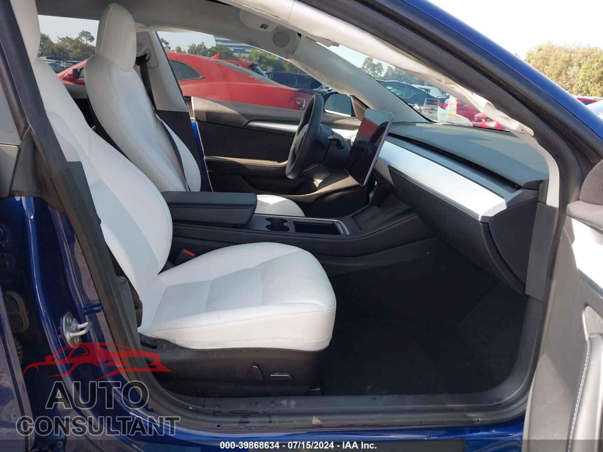 TESLA MODEL 3 2021 - 5YJ3E1EC2MF020300