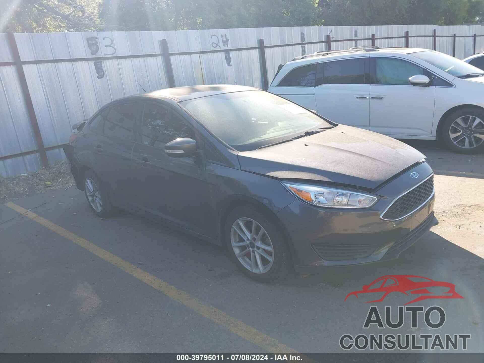 FORD FOCUS 2018 - 1FADP3FE5JL217065