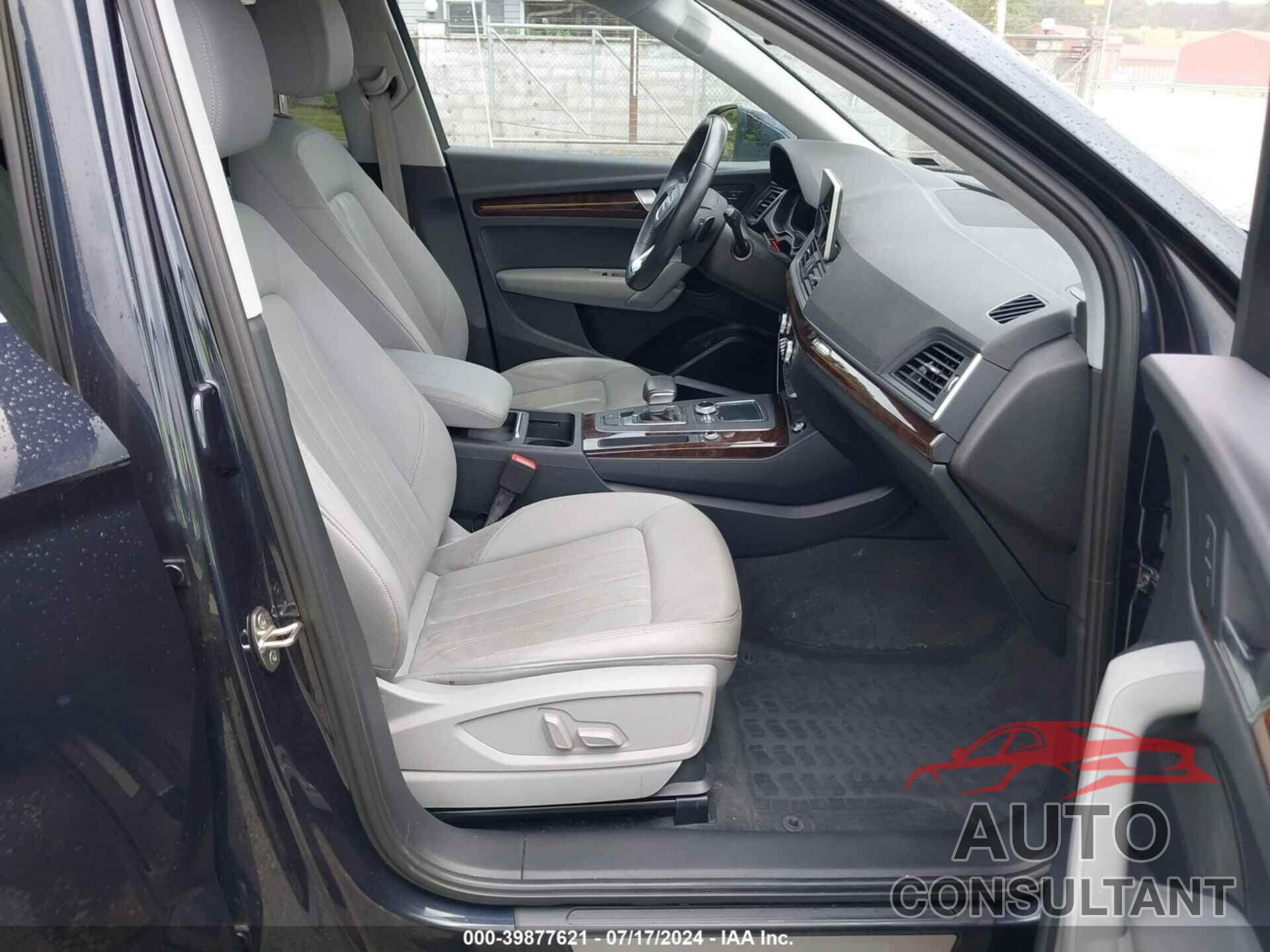 AUDI Q5 2018 - WA1BNAFY5J2173347