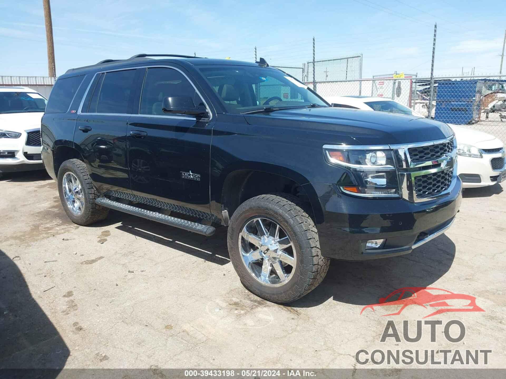 CHEVROLET TAHOE 2017 - 1GNSKBKC8HR346804