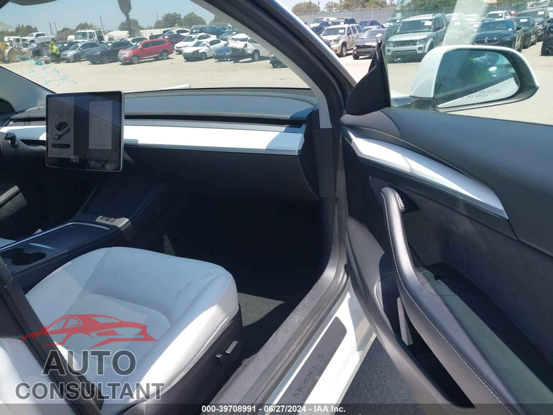 TESLA MODEL 3 2021 - 5YJ3E1EA9MF098023